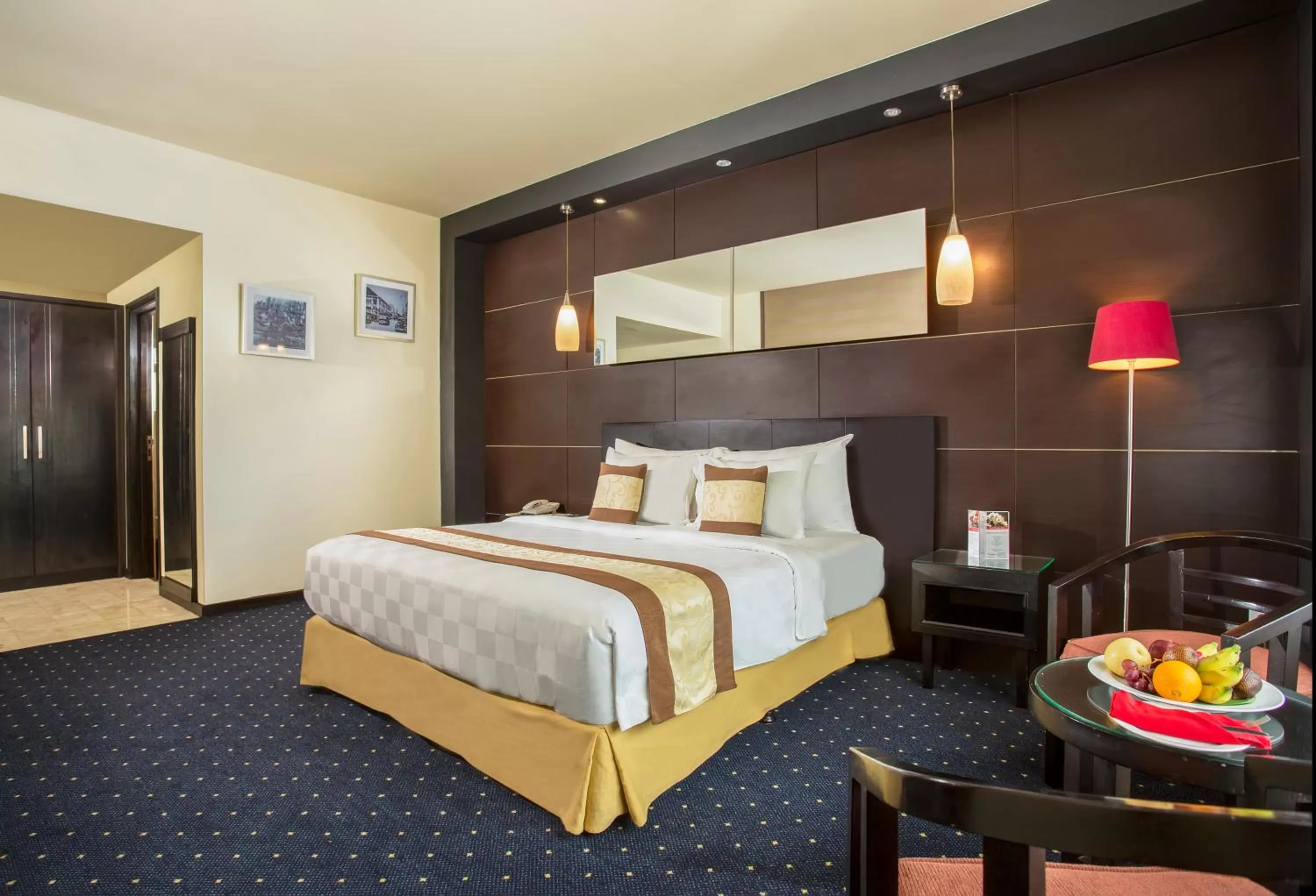 Bedroom, Bed in Swiss-Belhotel Silae Palu