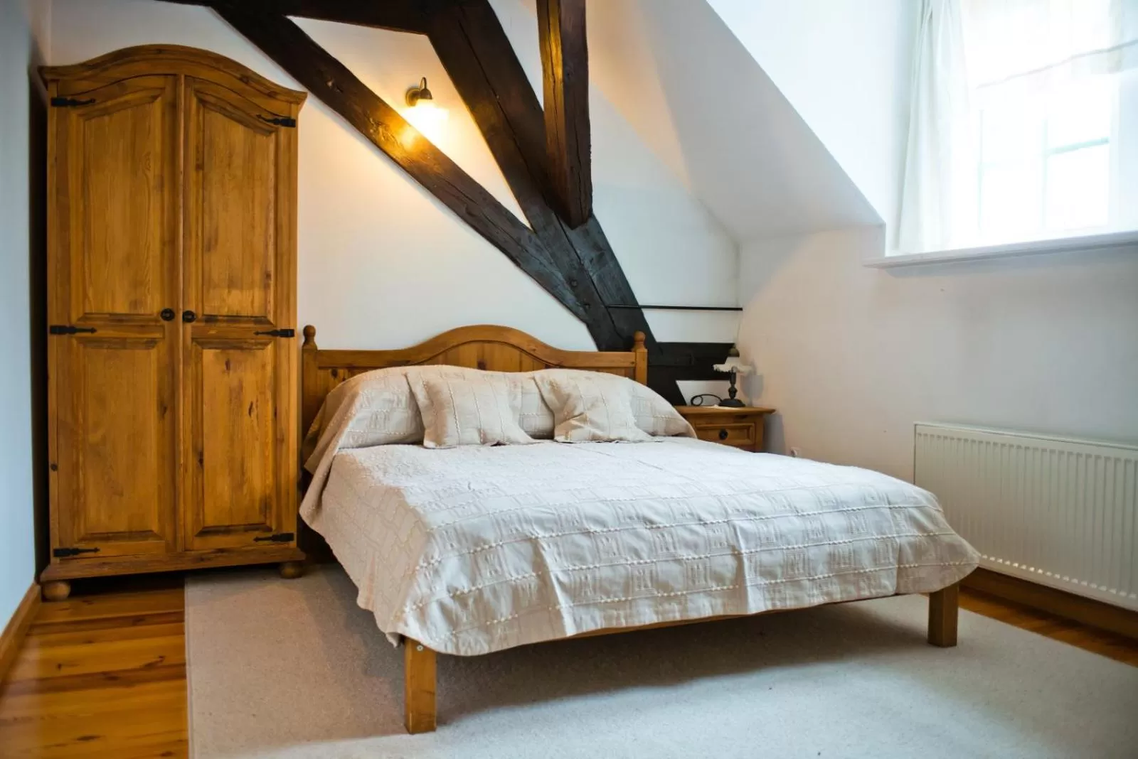 Photo of the whole room, Bed in Pałac Wiejce