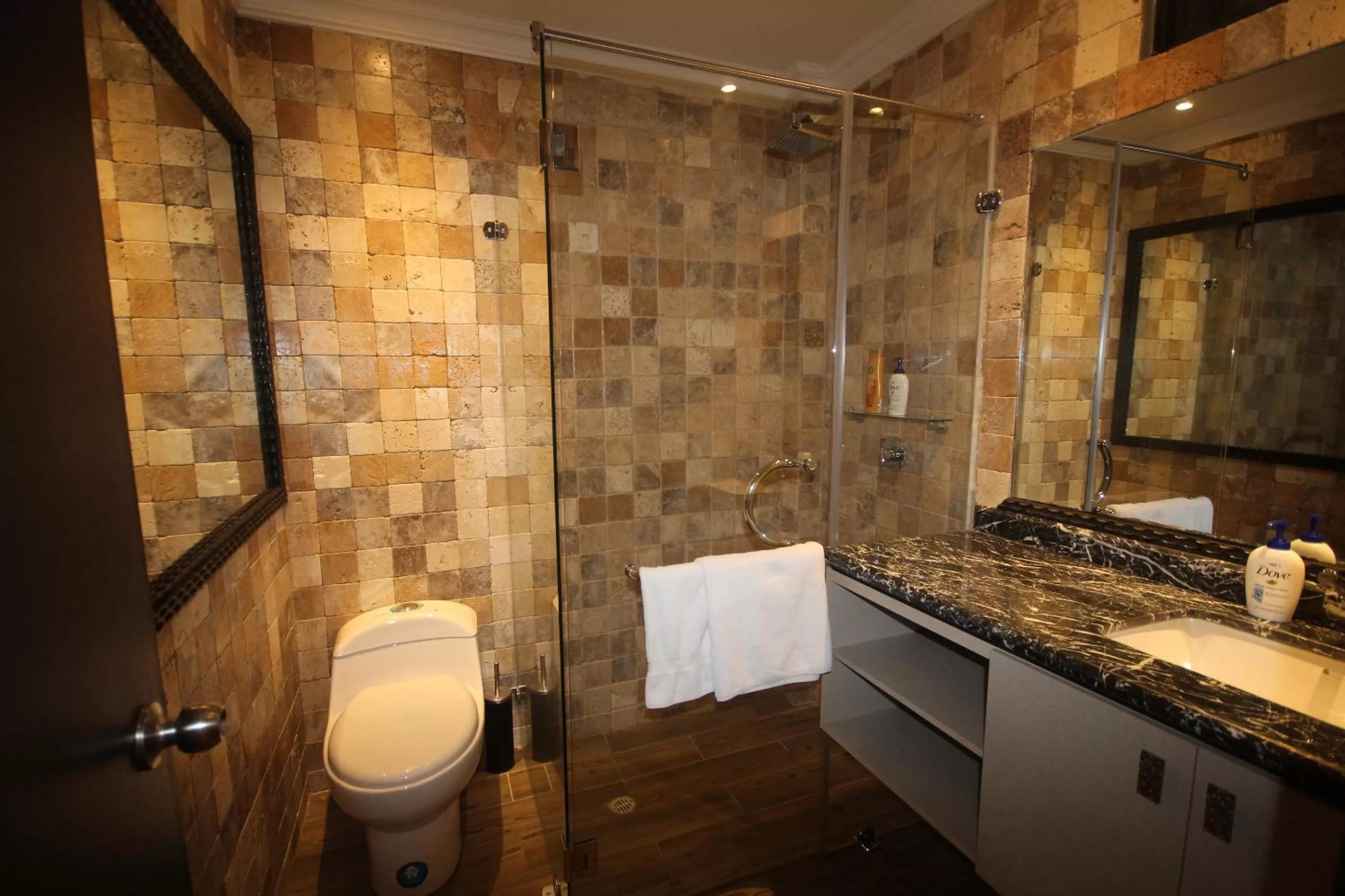 Bathroom in Cedros Inn Boutique Hotel