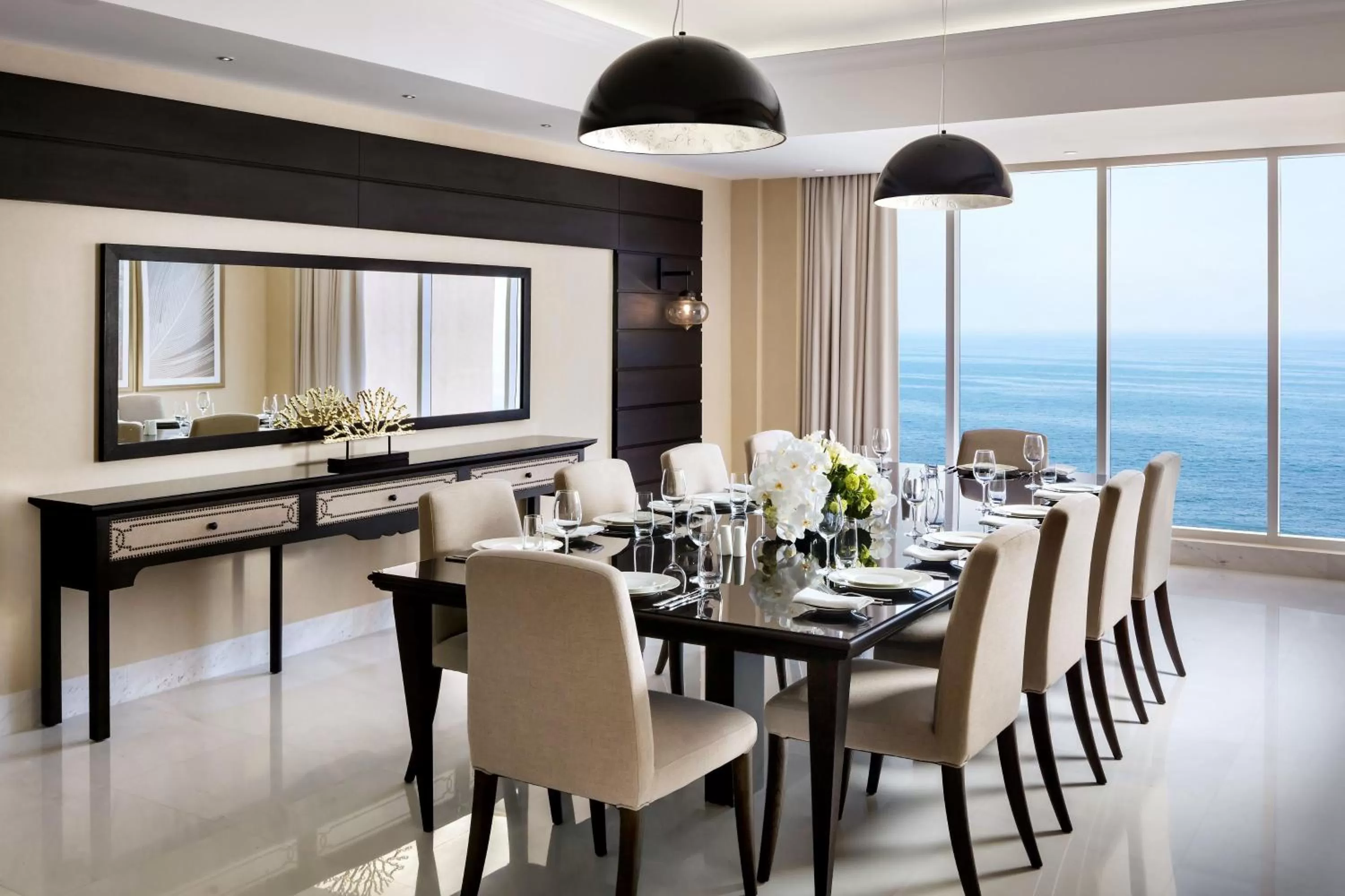 Dining area in Fairmont Fujairah Beach Resort