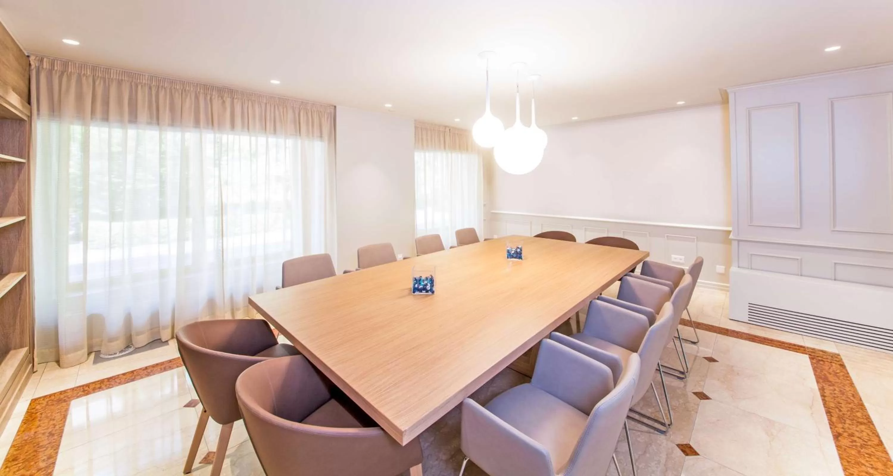 On site in Geneva by Fassbind