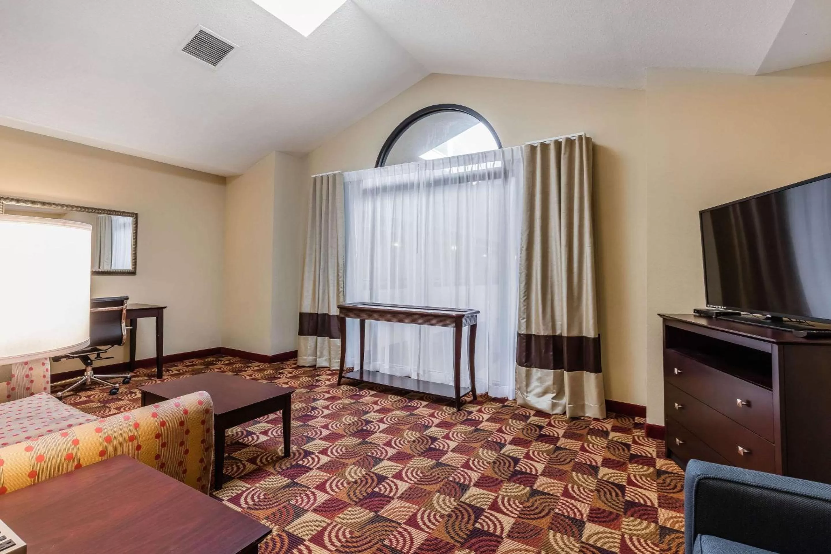Photo of the whole room, Bed in Comfort Inn & Suites Jasper Hwy 78 West