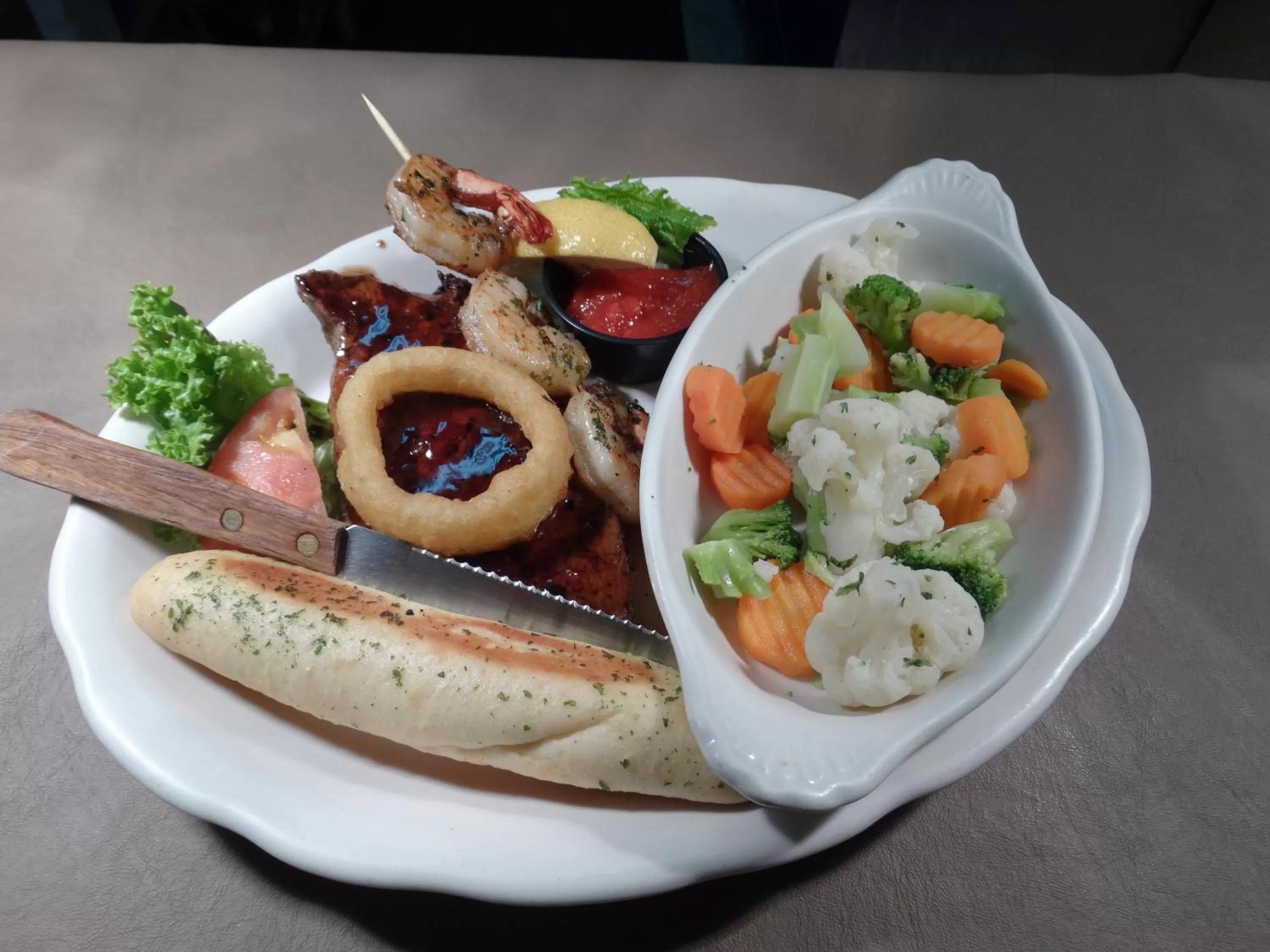 Restaurant/places to eat in Buckhorn Resort