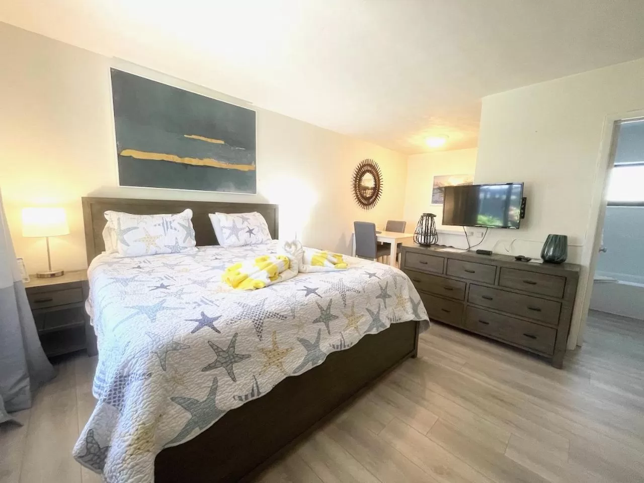 Bed in Tropic Isle Beach Resort