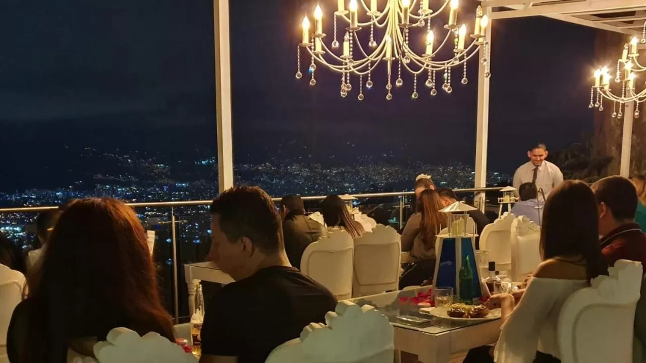 Restaurant/Places to Eat in HOTEL BOUTIQUE EL FARO BY AROMAX