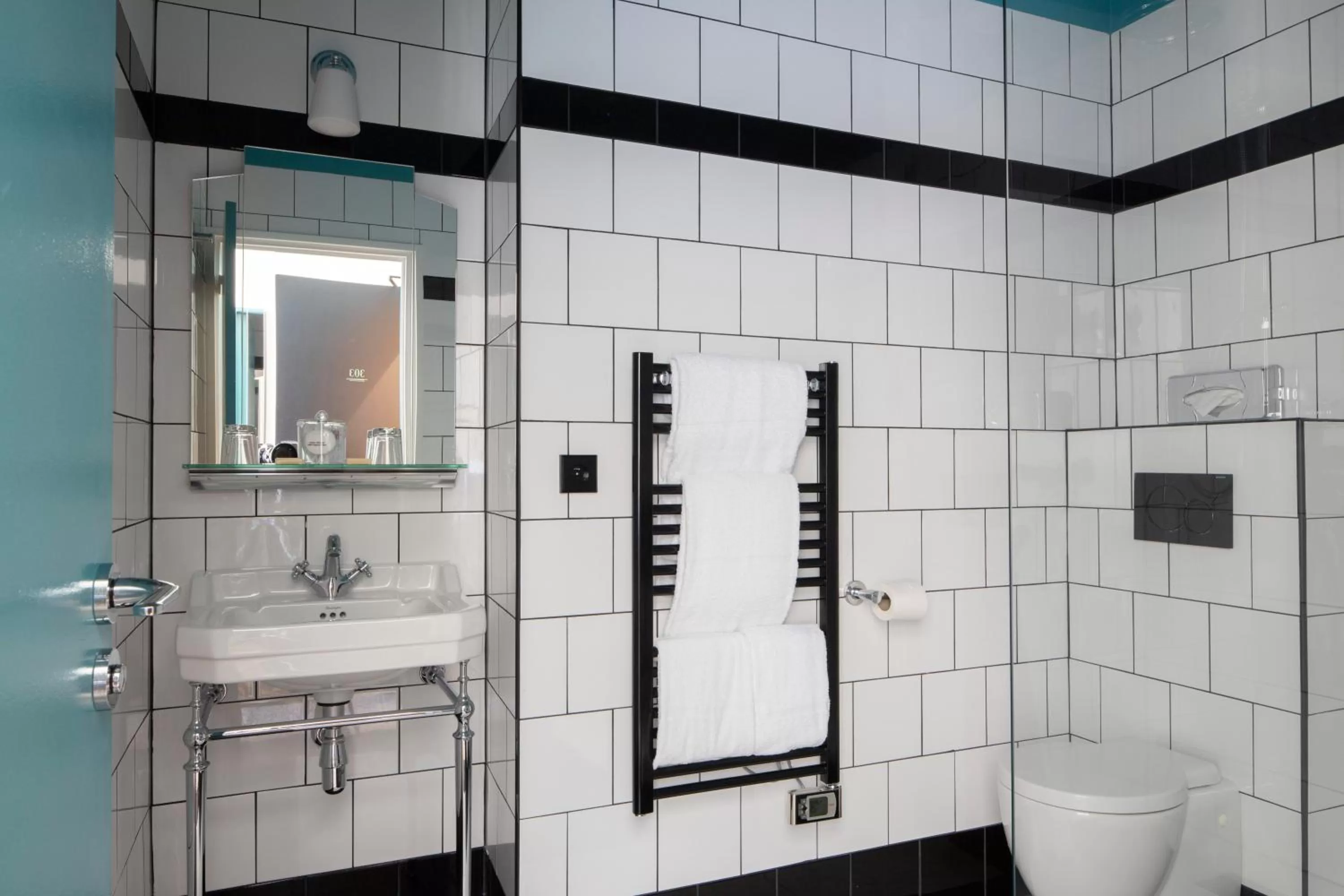 Toilet in Best Western Premier Hotel Roosevelt