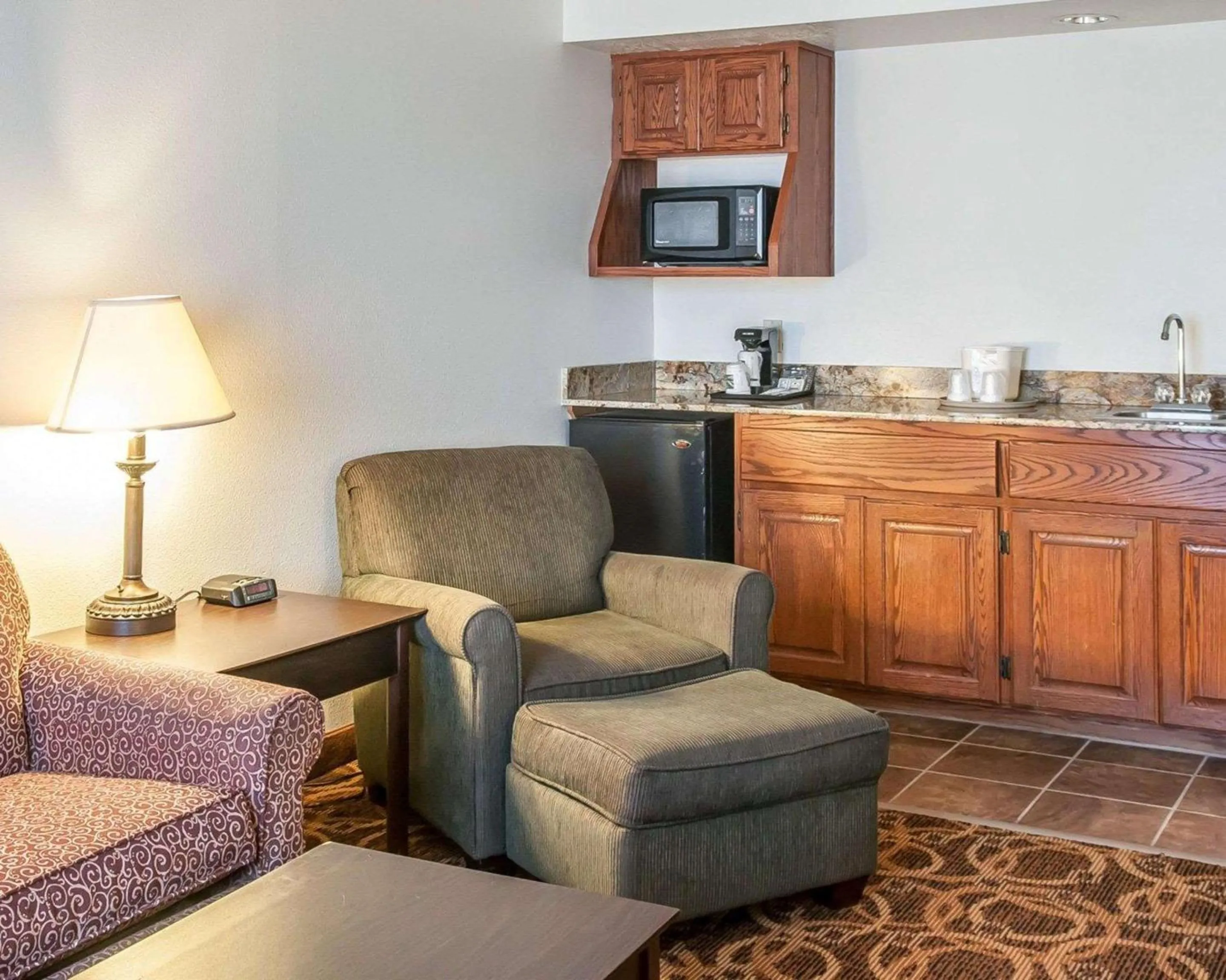Bedroom, Seating Area in Quality Inn & Suites Hobbs