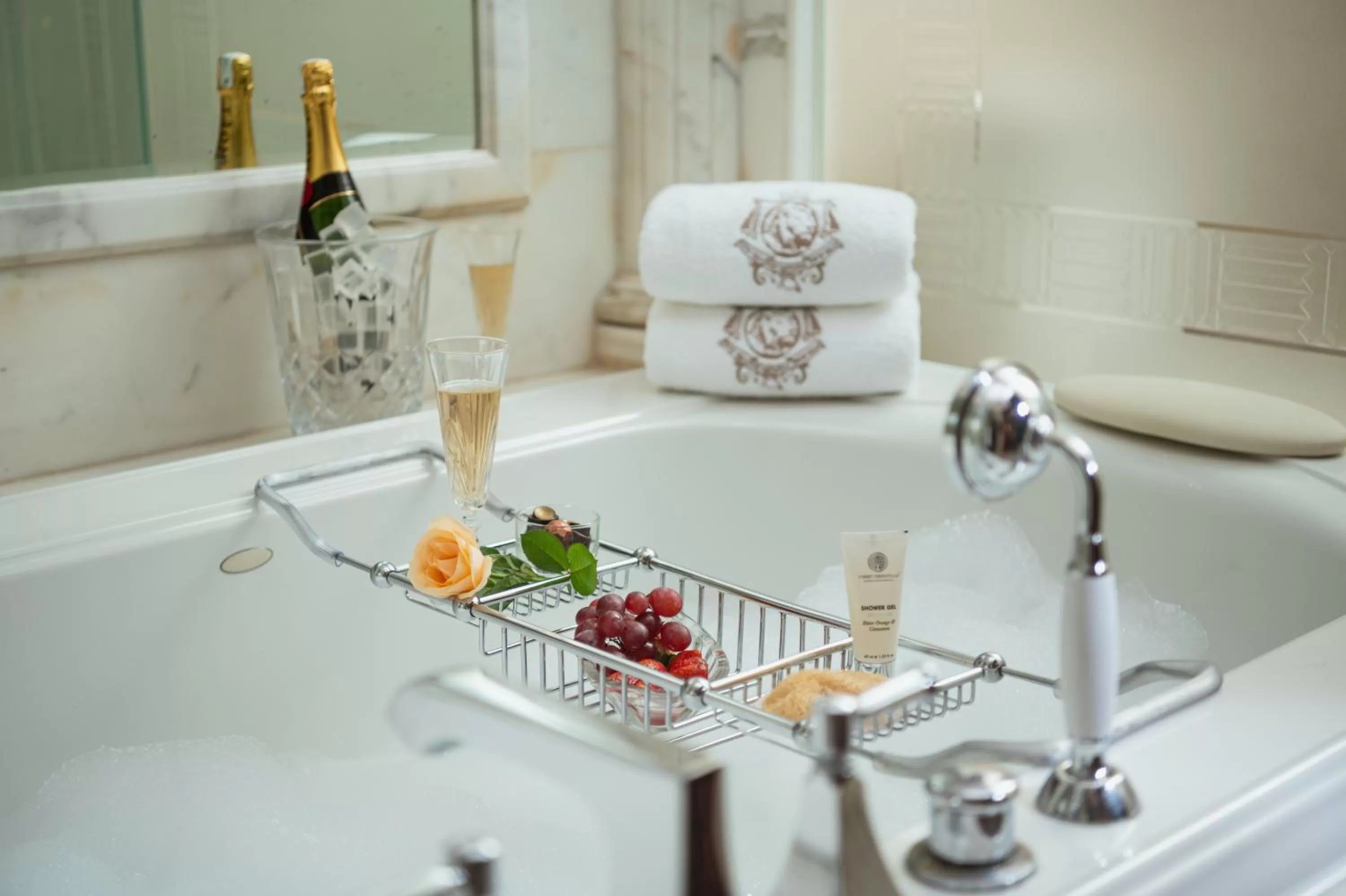 Bathroom in The Imperial, New Delhi