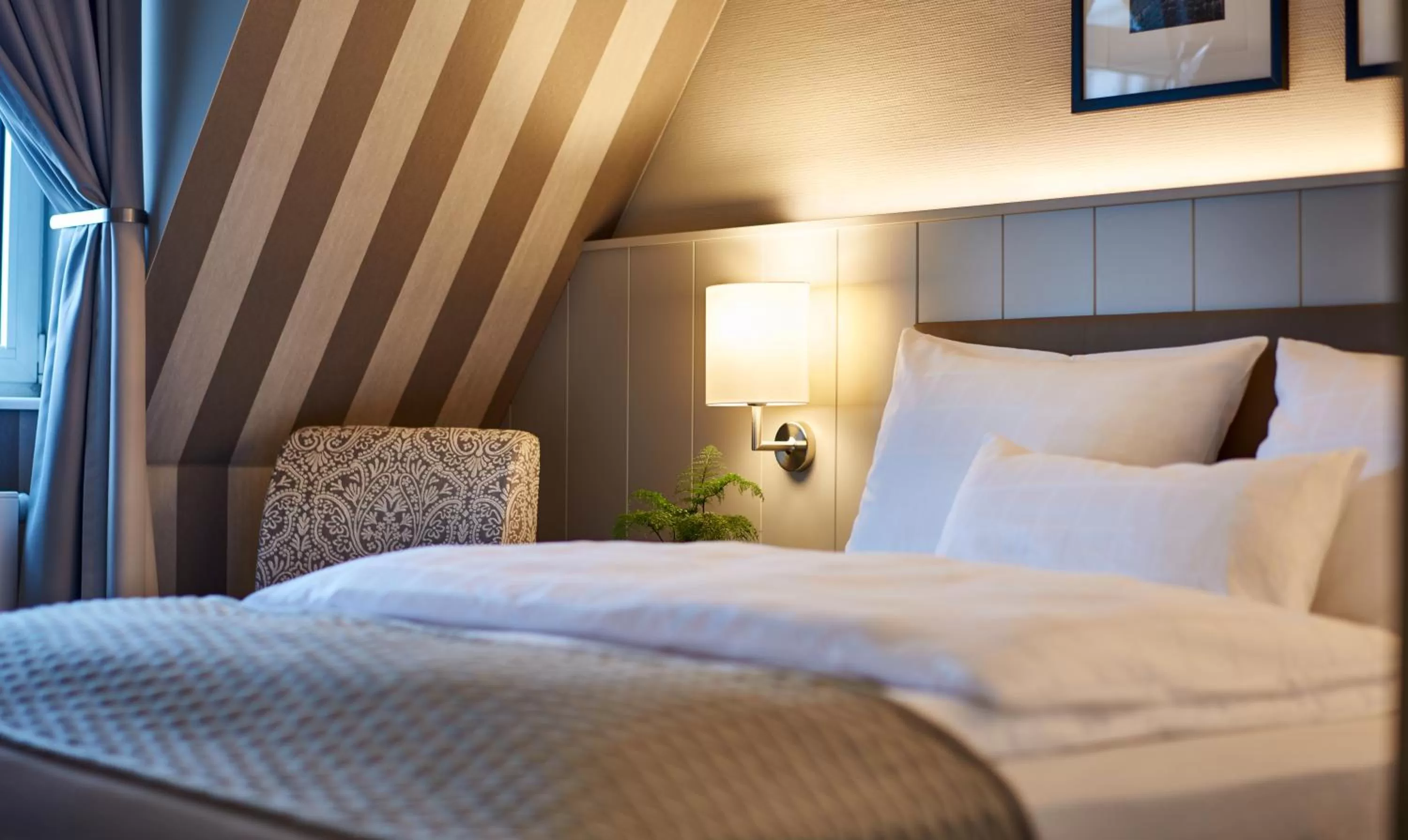 Photo of the whole room, Bed in Sachsenpark-Hotel