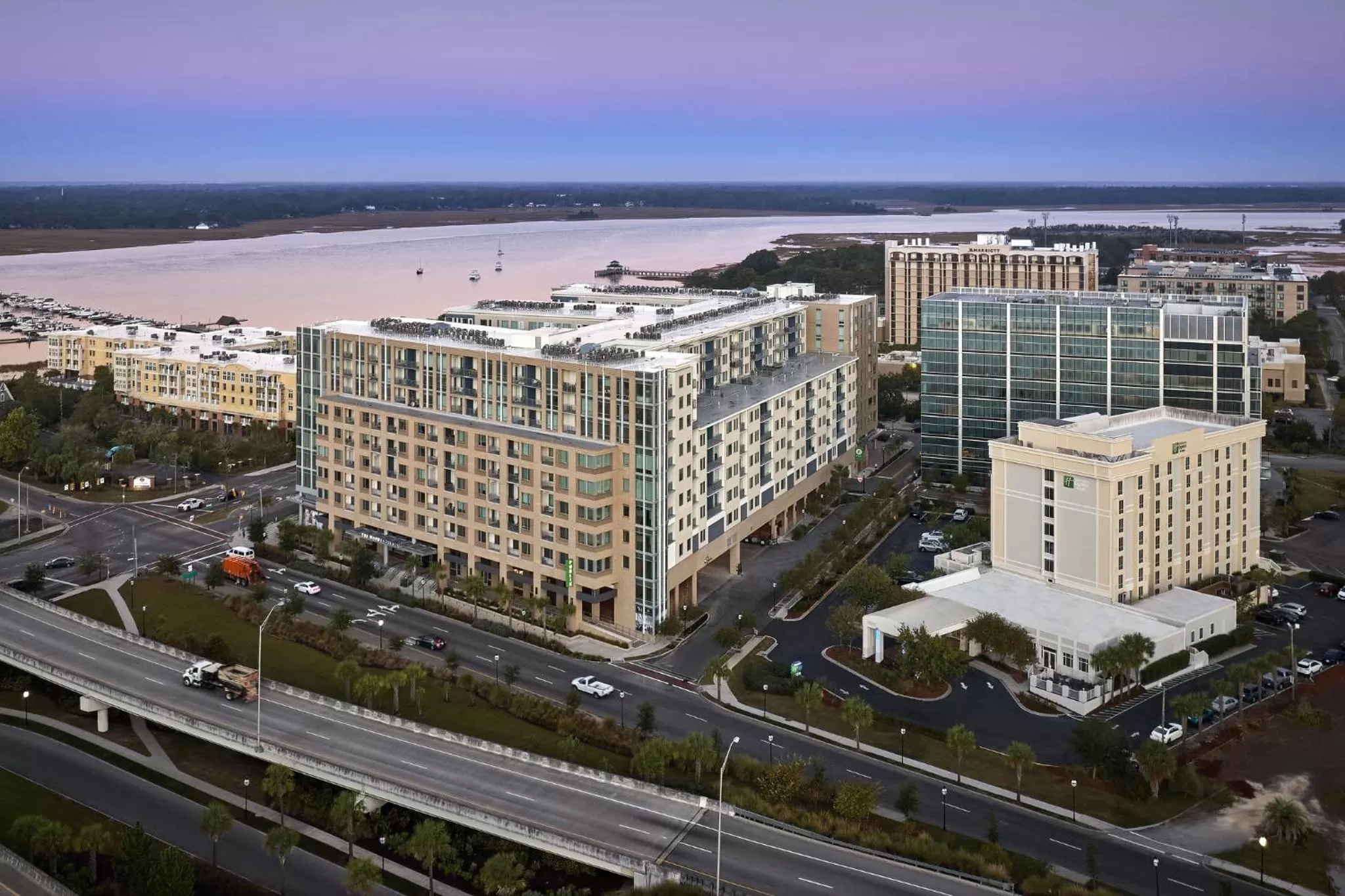Property building in Holiday Inn Express & Suites Charleston DWTN -Westedge by IHG