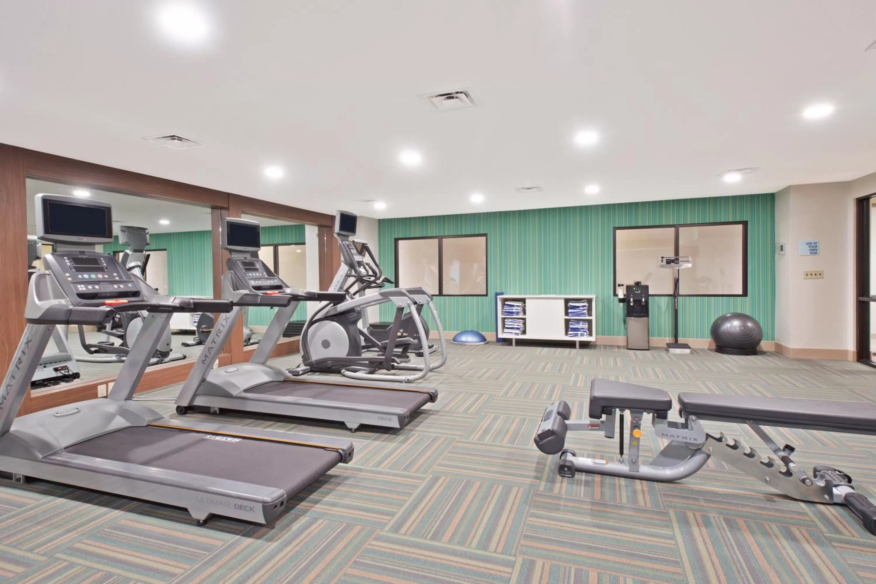 Spa and wellness centre/facilities in Holiday Inn Express & Suites Uniontown by IHG