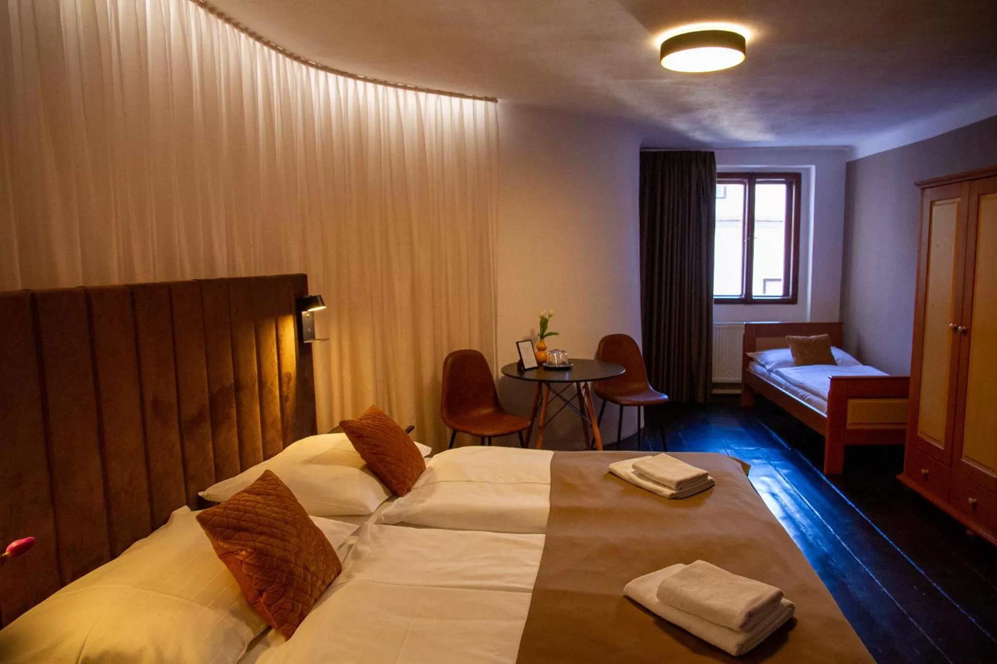 Bed in Hotel Svambersky dum