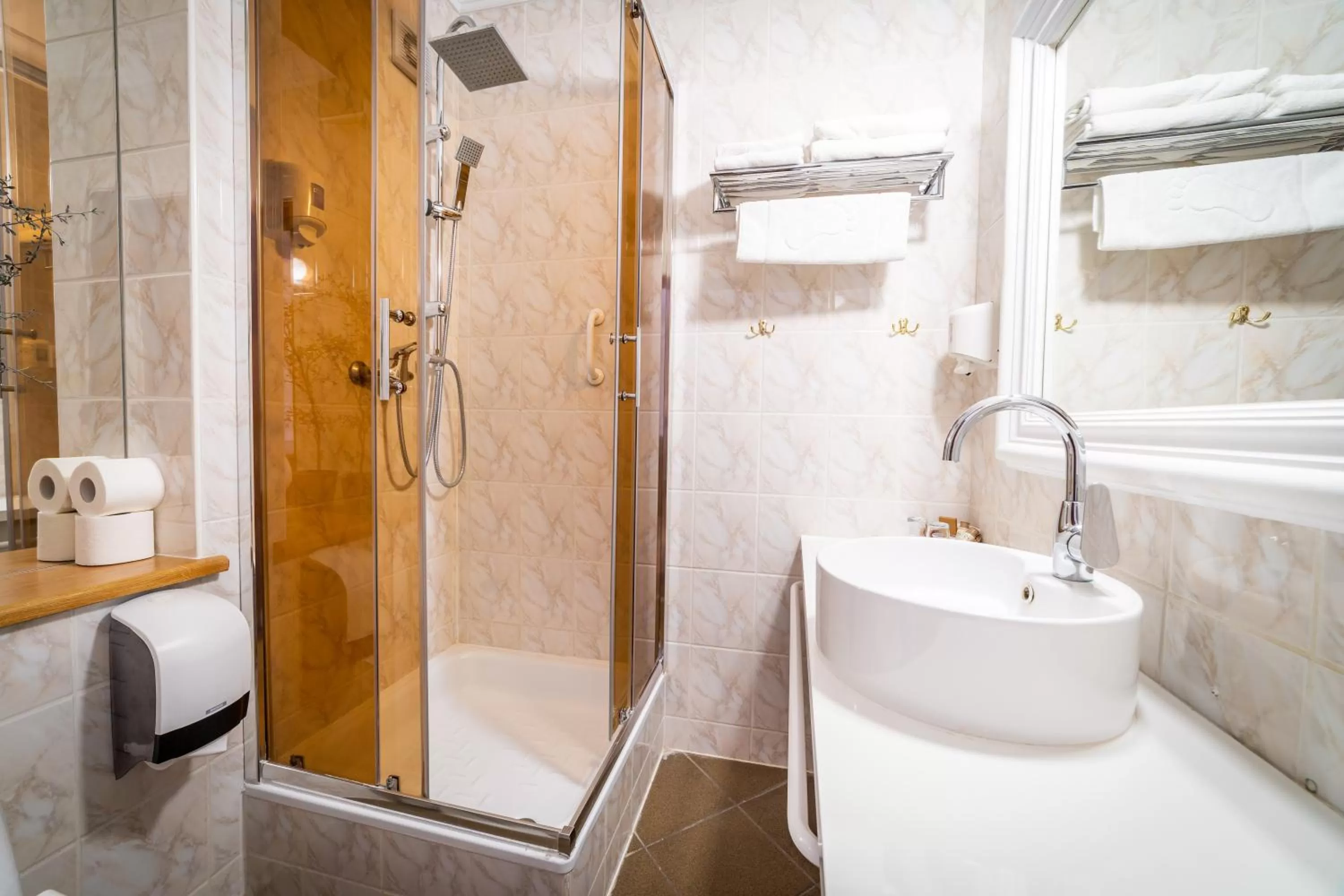 Shower in Hotel Solar Palace SPA & Wellness