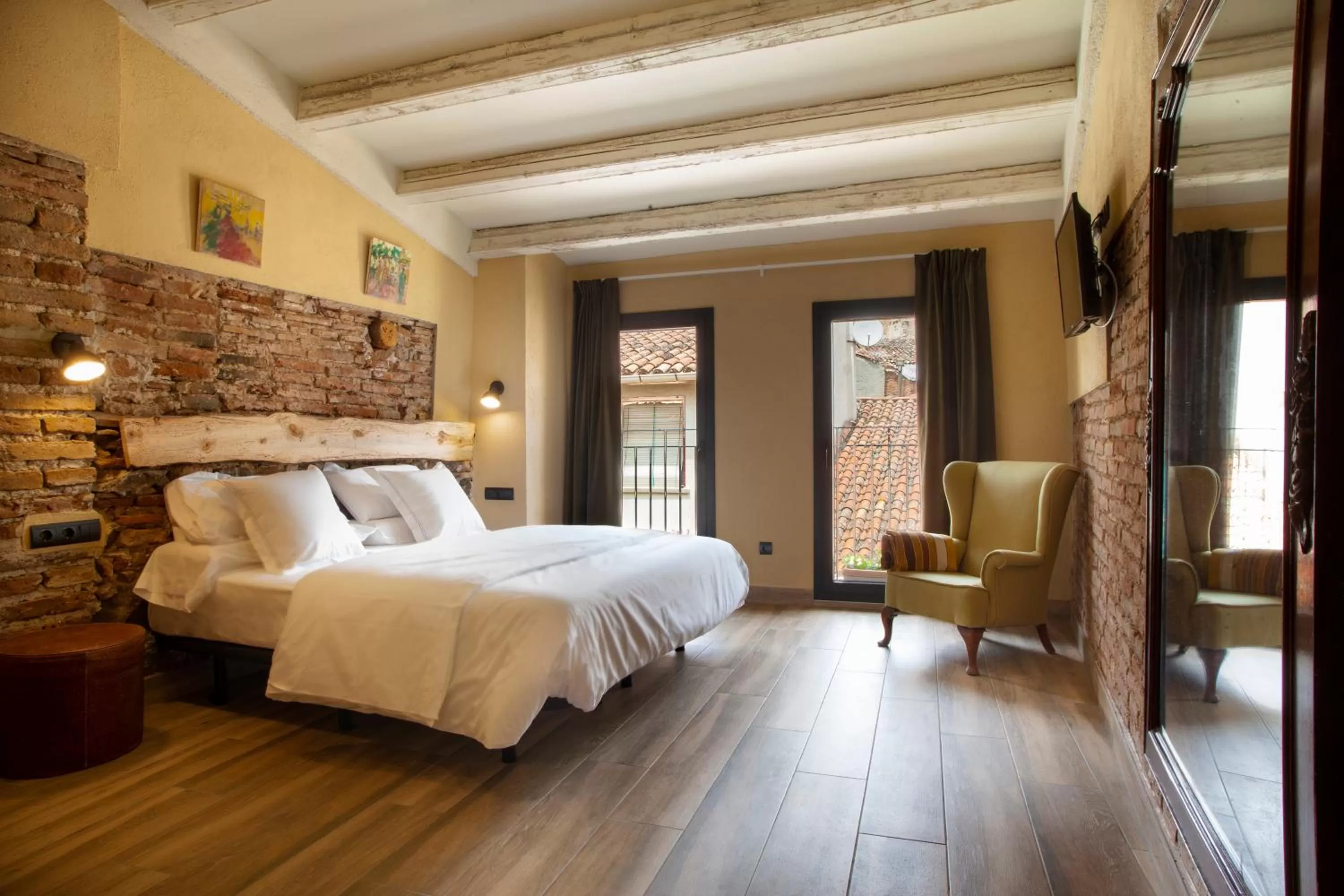 Priorat Aparthotel