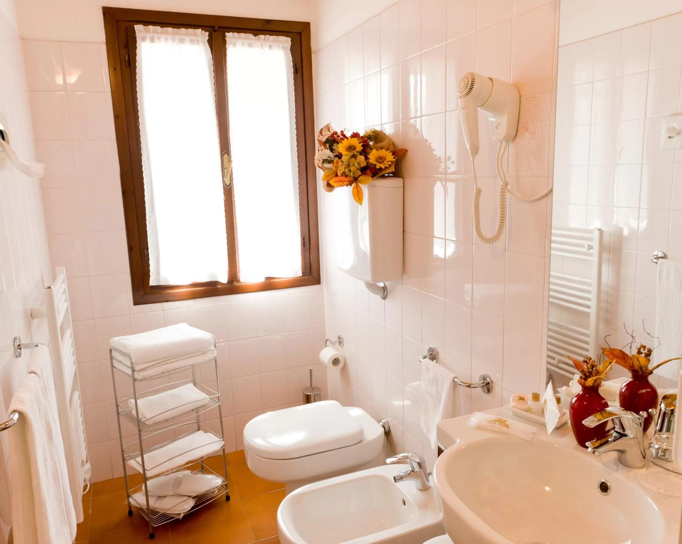 Bathroom in Hotel Antica Fenice