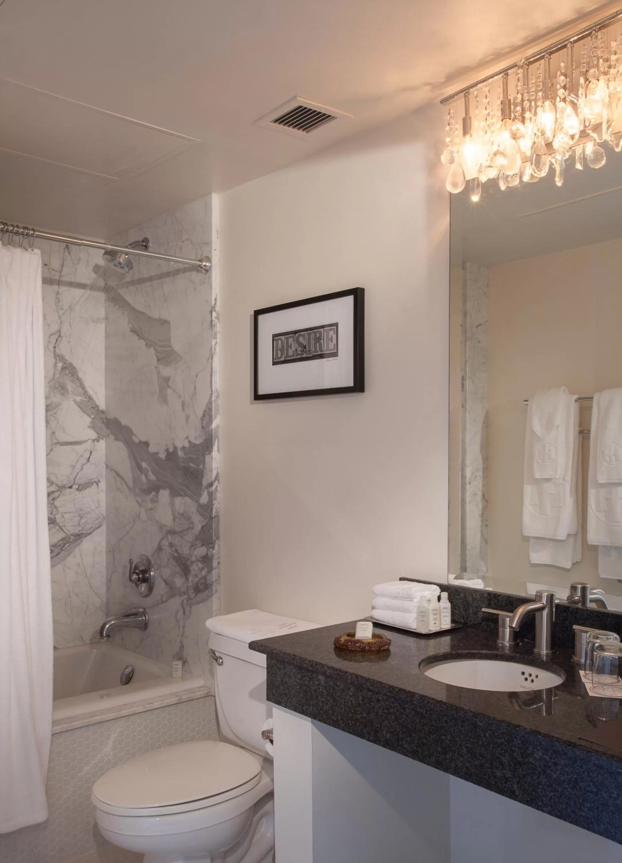 Bathroom in International House Hotel