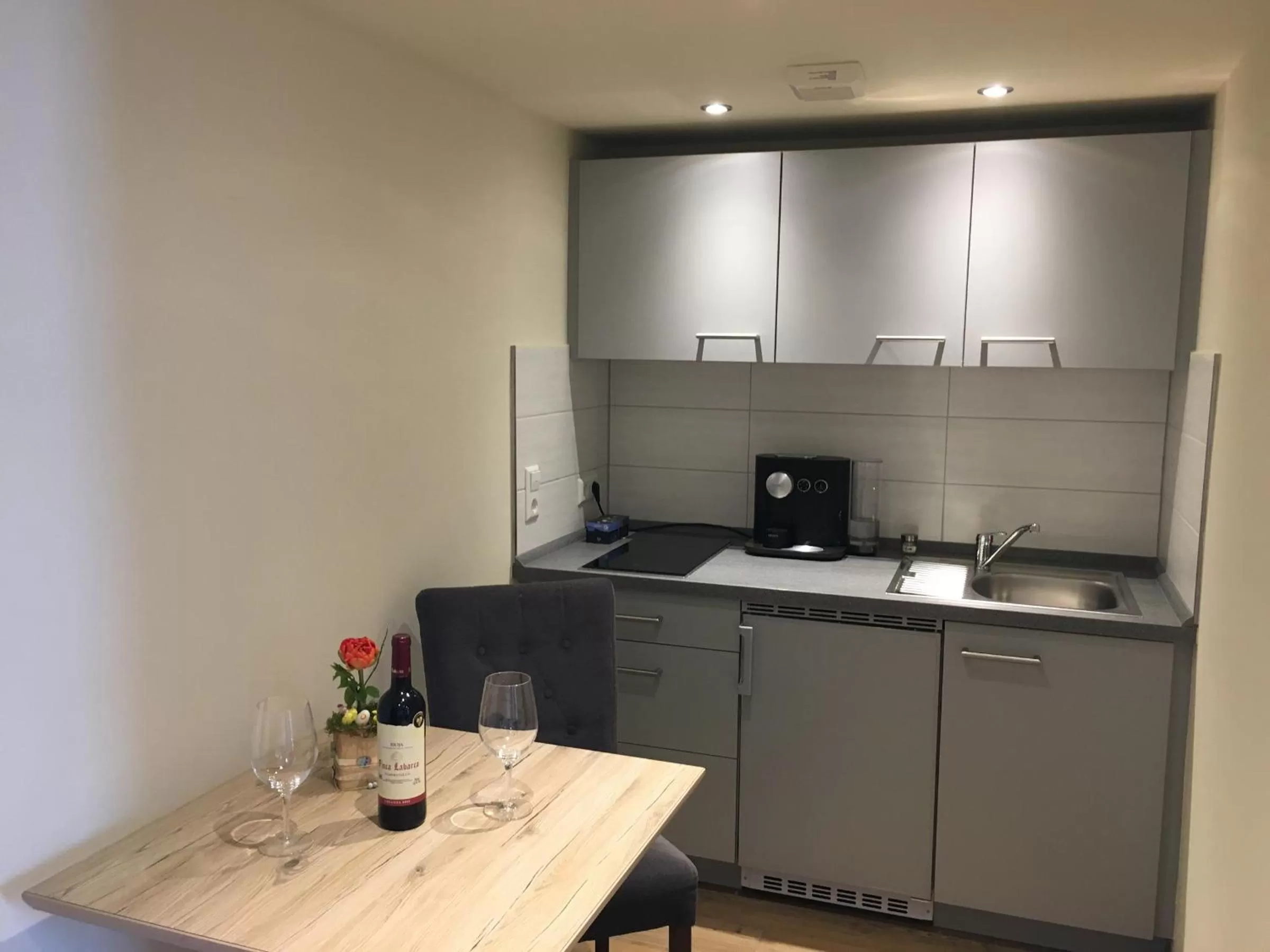 Kitchen or kitchenette, Kitchen/Kitchenette in Gasthof zum Ochsen