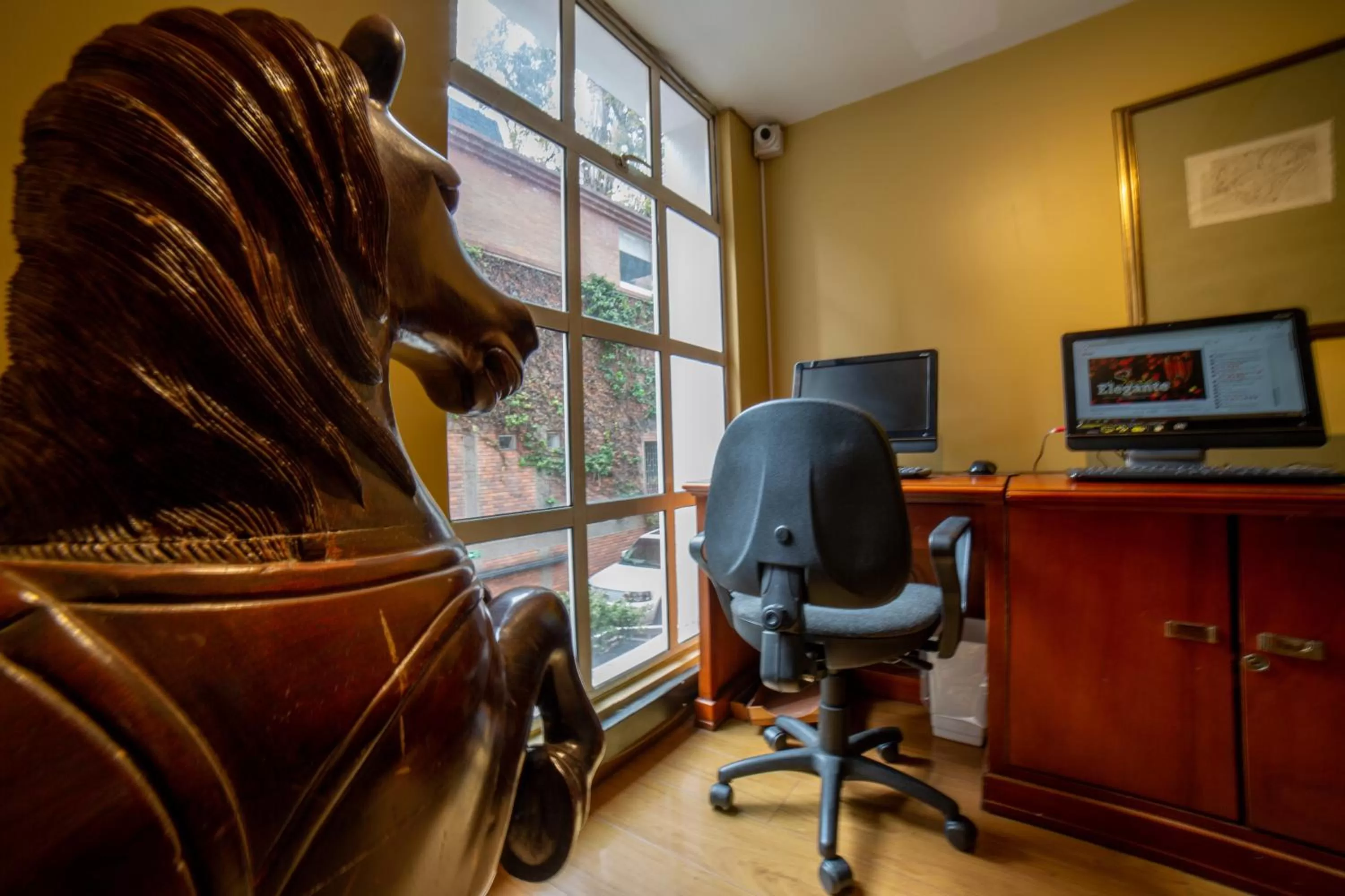 locker in Hotel Portón de la Cabrera