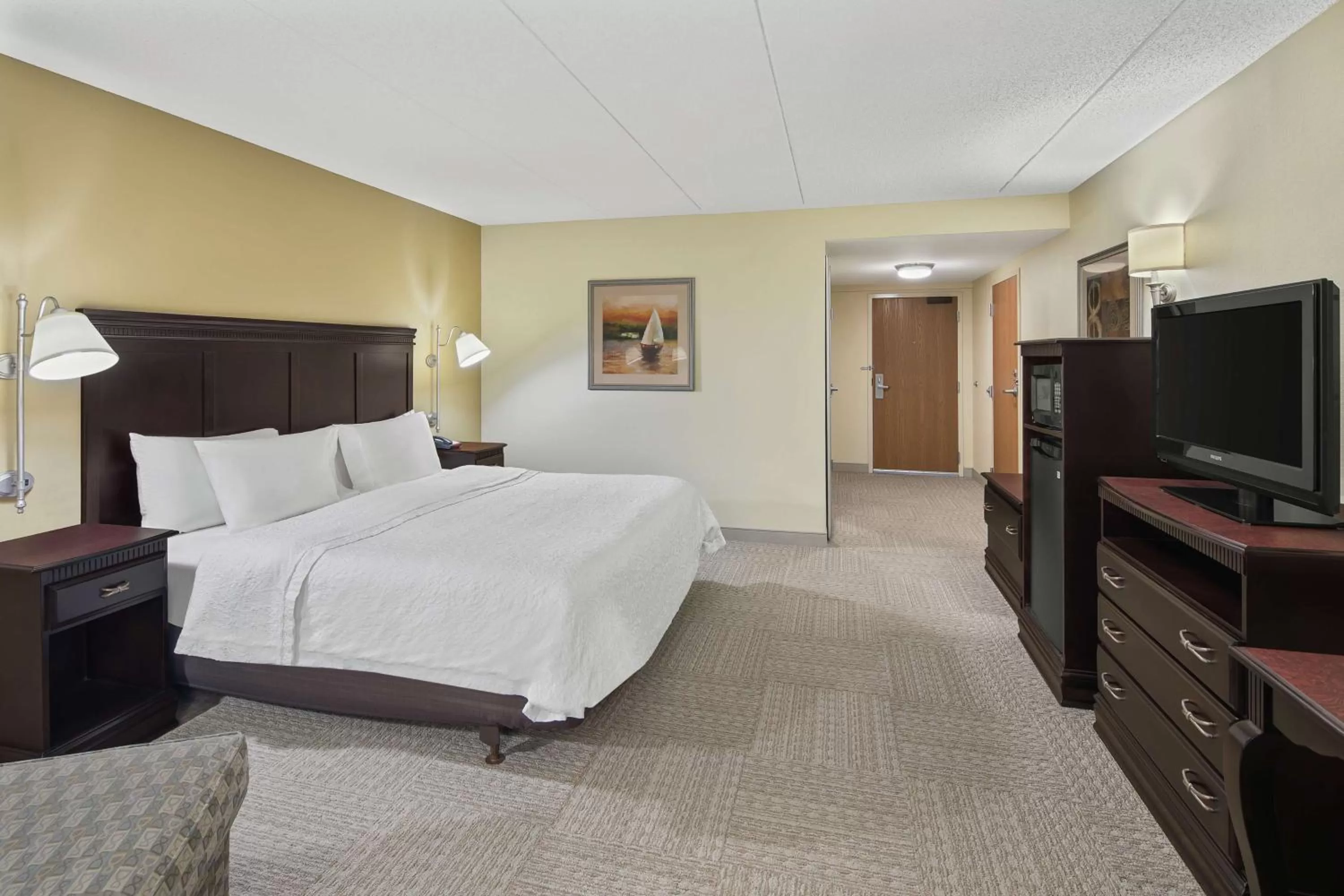 Bedroom, Bed in Hampton Inn Fairhope-Mobile Bay, AL
