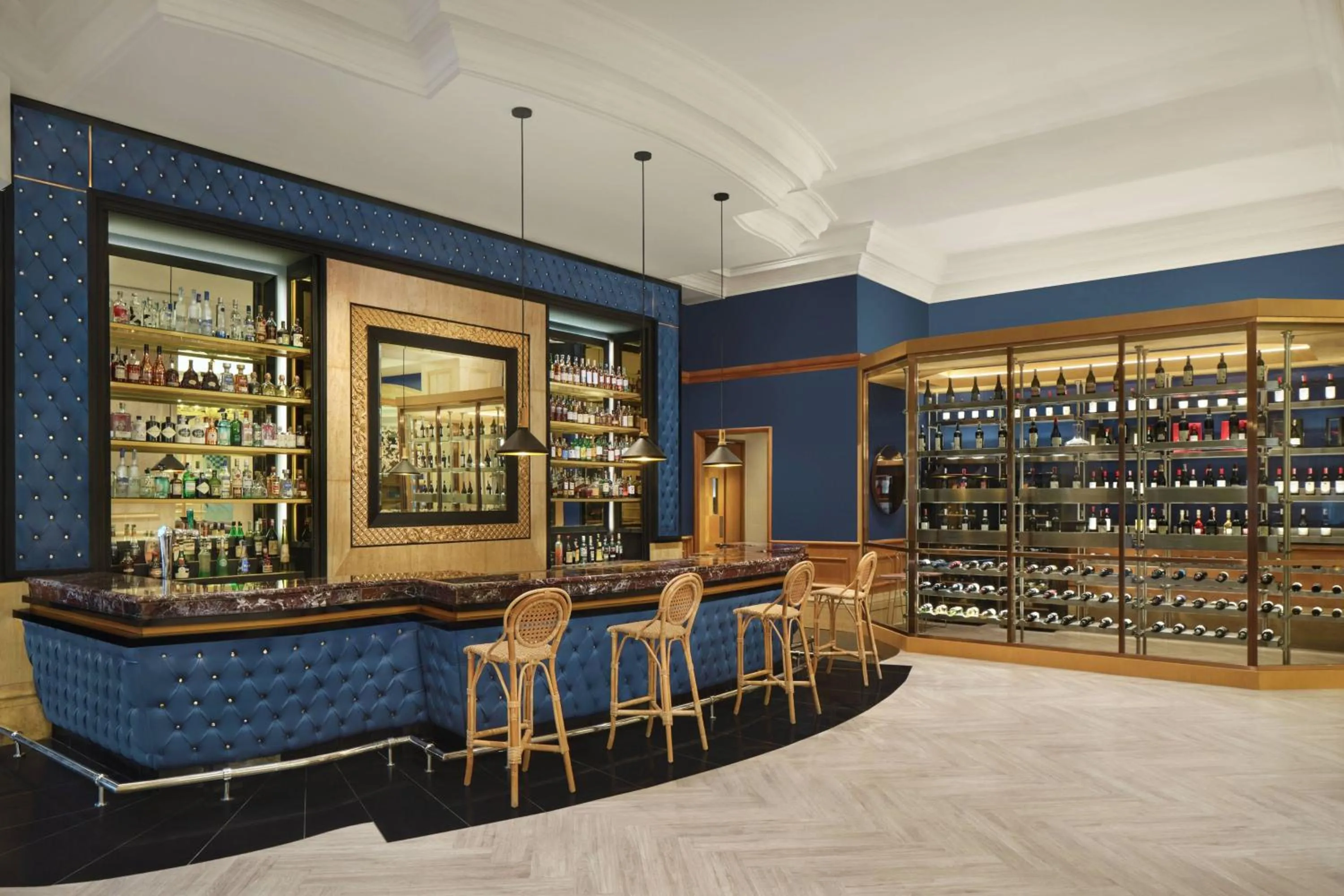 Lounge or bar in The Ritz-Carlton Jakarta, Mega Kuningan