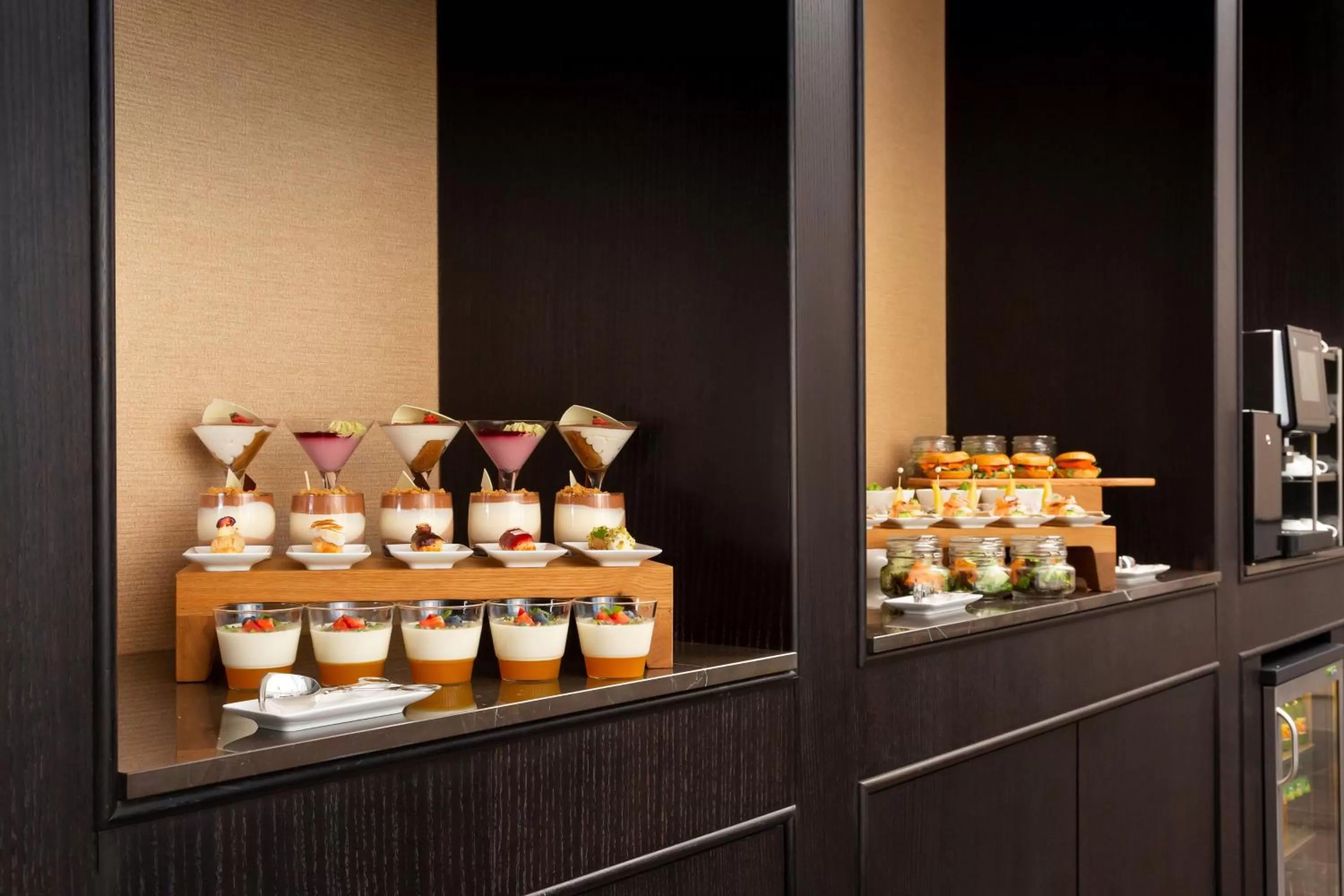 Lounge or bar in Sheraton Astana Hotel