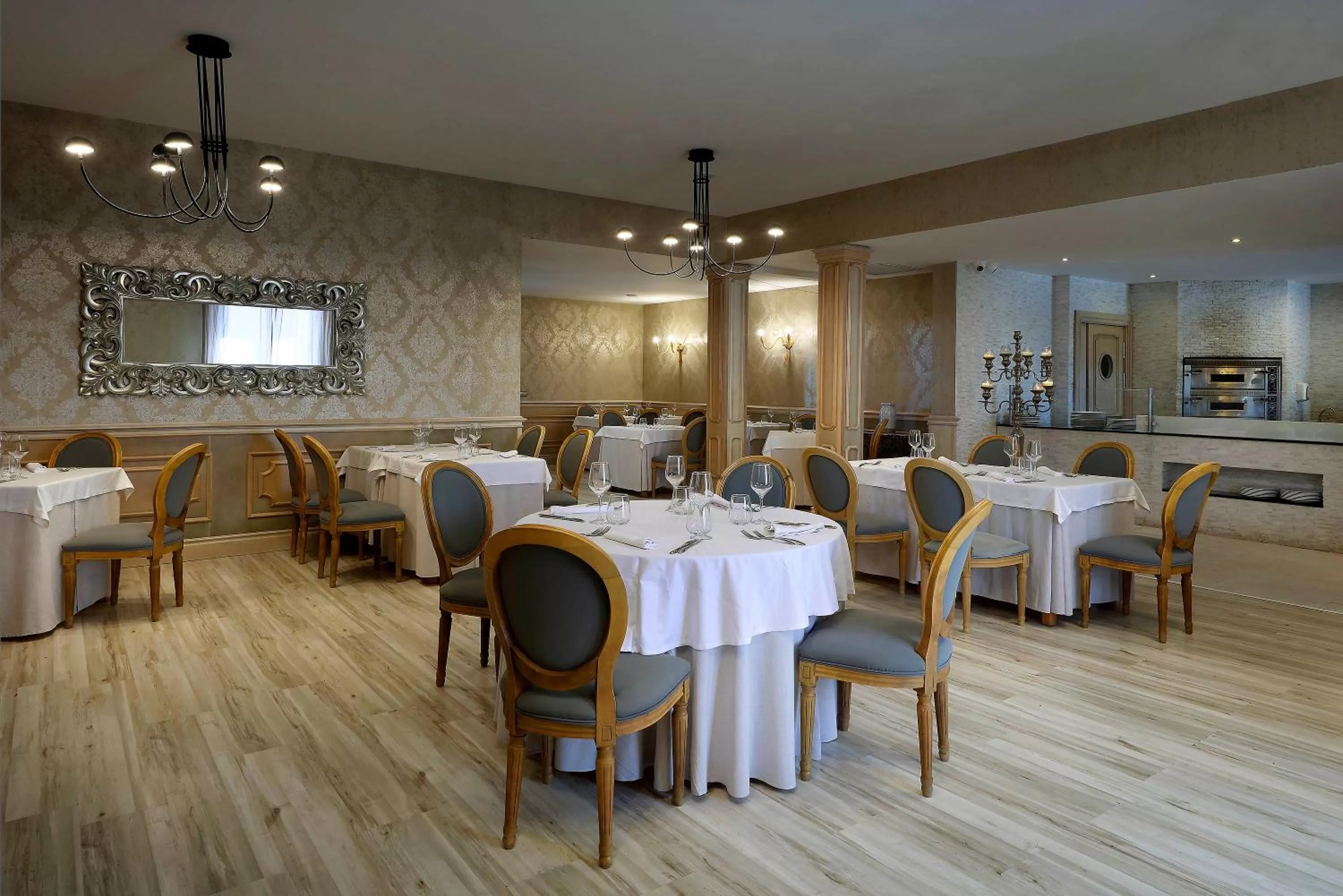 Restaurant/places to eat in Grand Palladium Select Palace Ibiza - All Inclusive