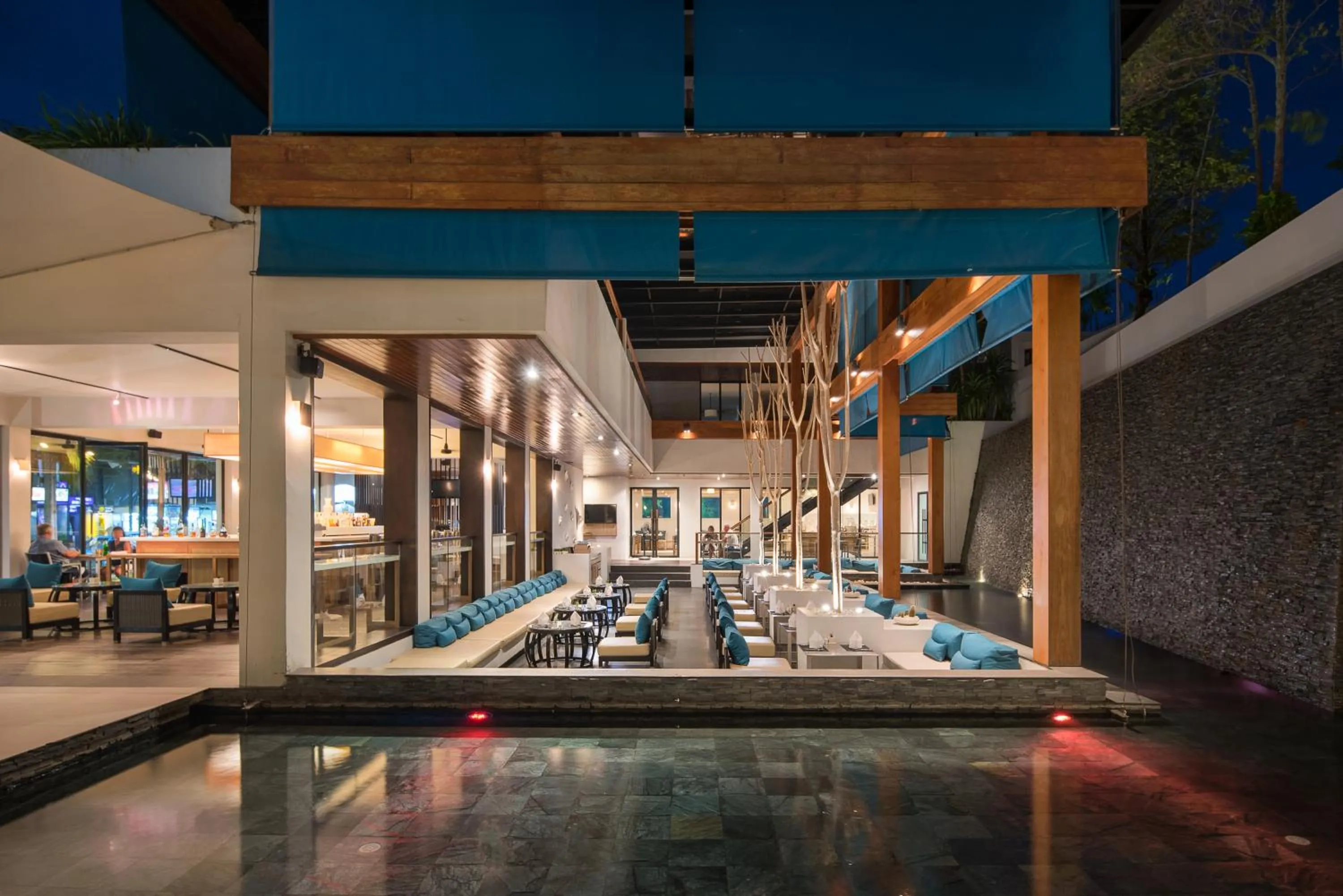 Restaurant/places to eat in Nap Patong