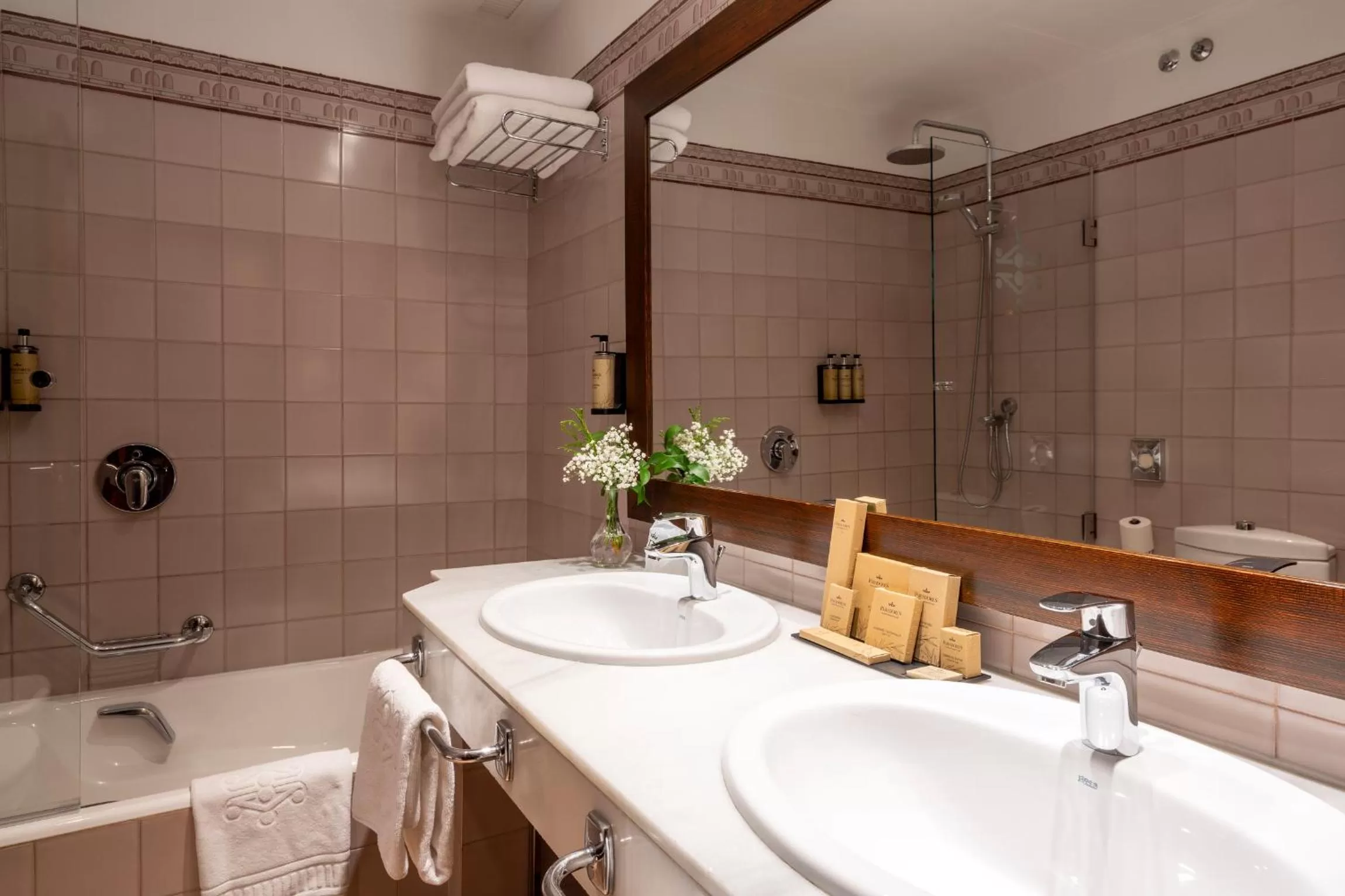Bathroom in Parador de Chinchón