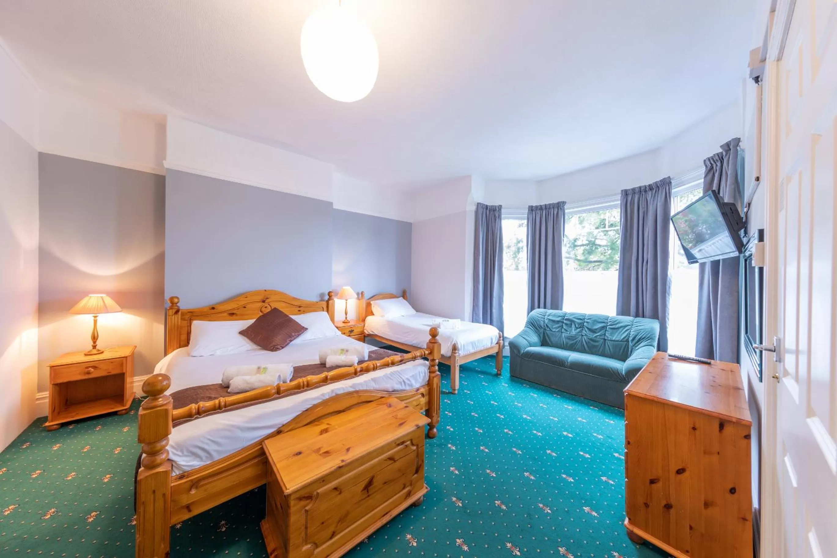 Bed in The Clee Hotel - Cleethorpes, Grimsby, Lincolnshire