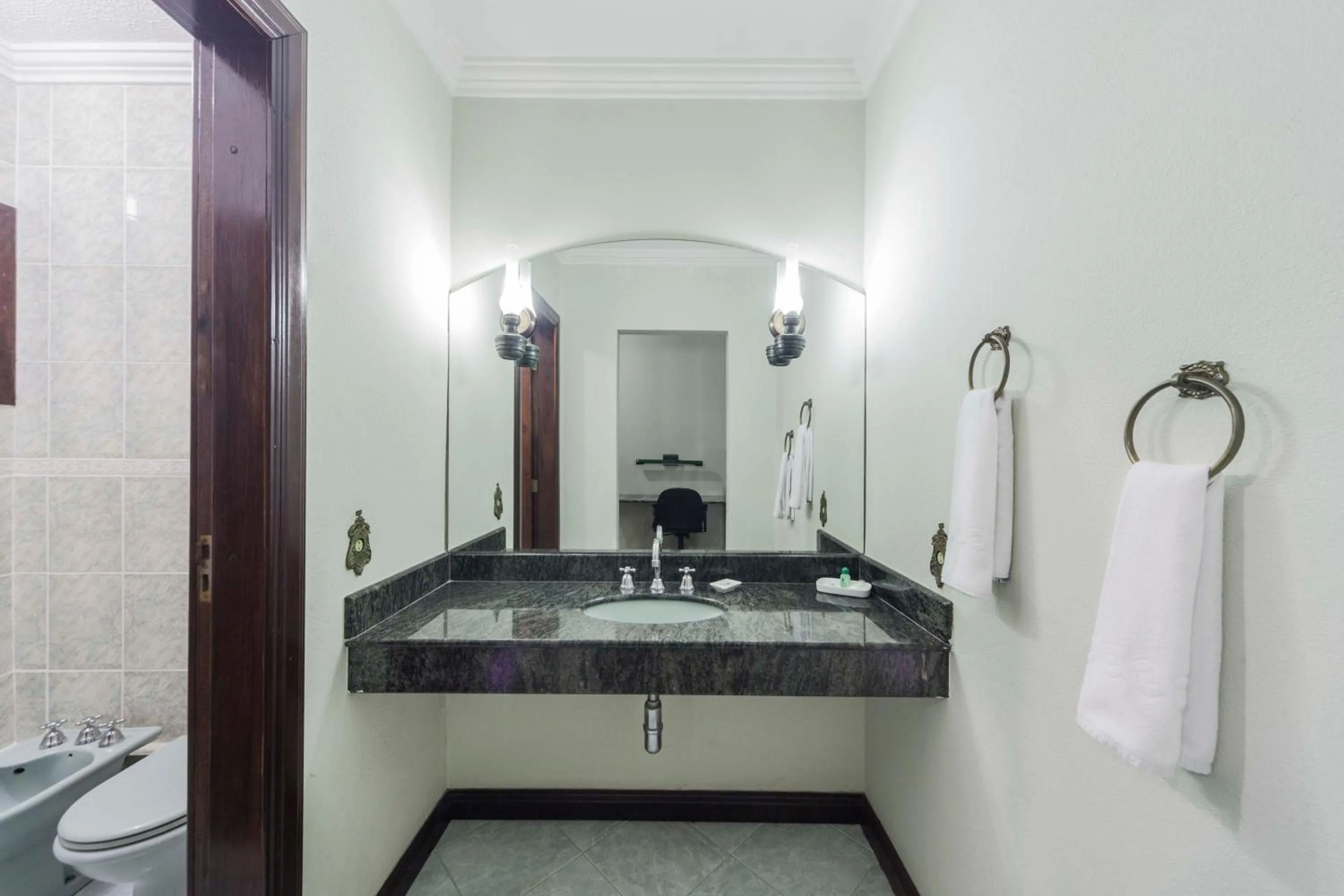 Bathroom in Hotel Tannenhof