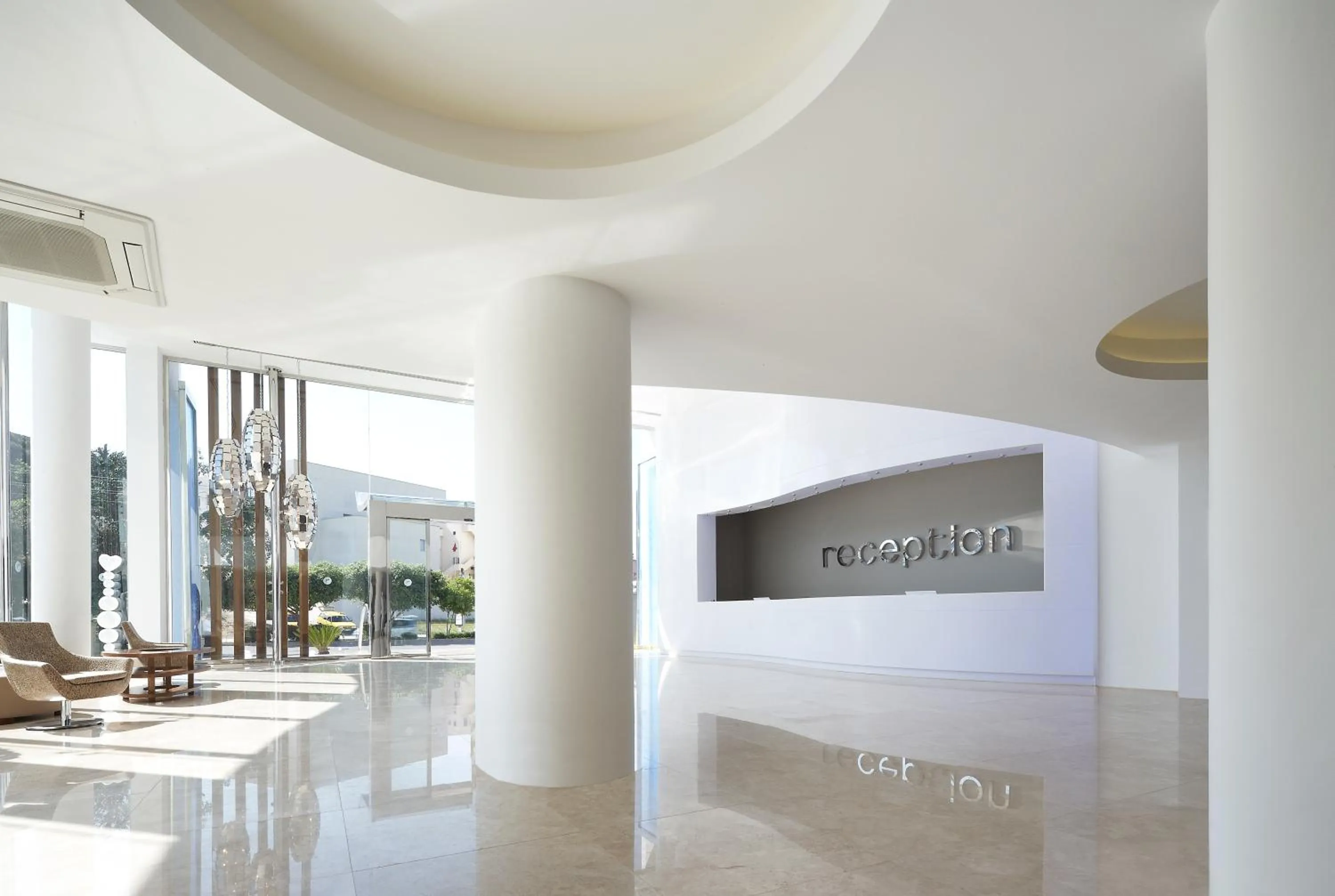 Lobby or reception in Blue Bay Platinum