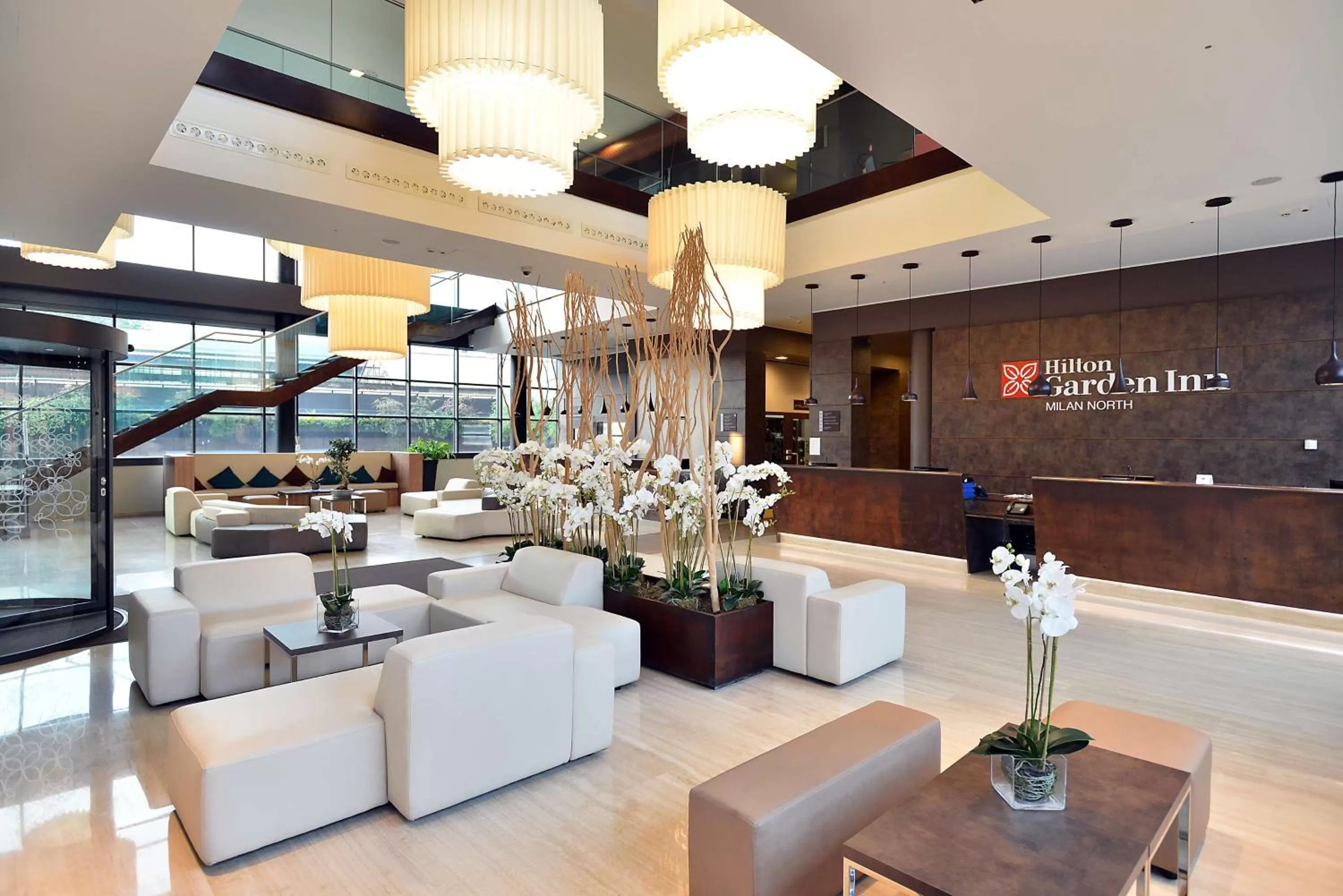 Lobby or reception in Hilton Garden Inn Milan North