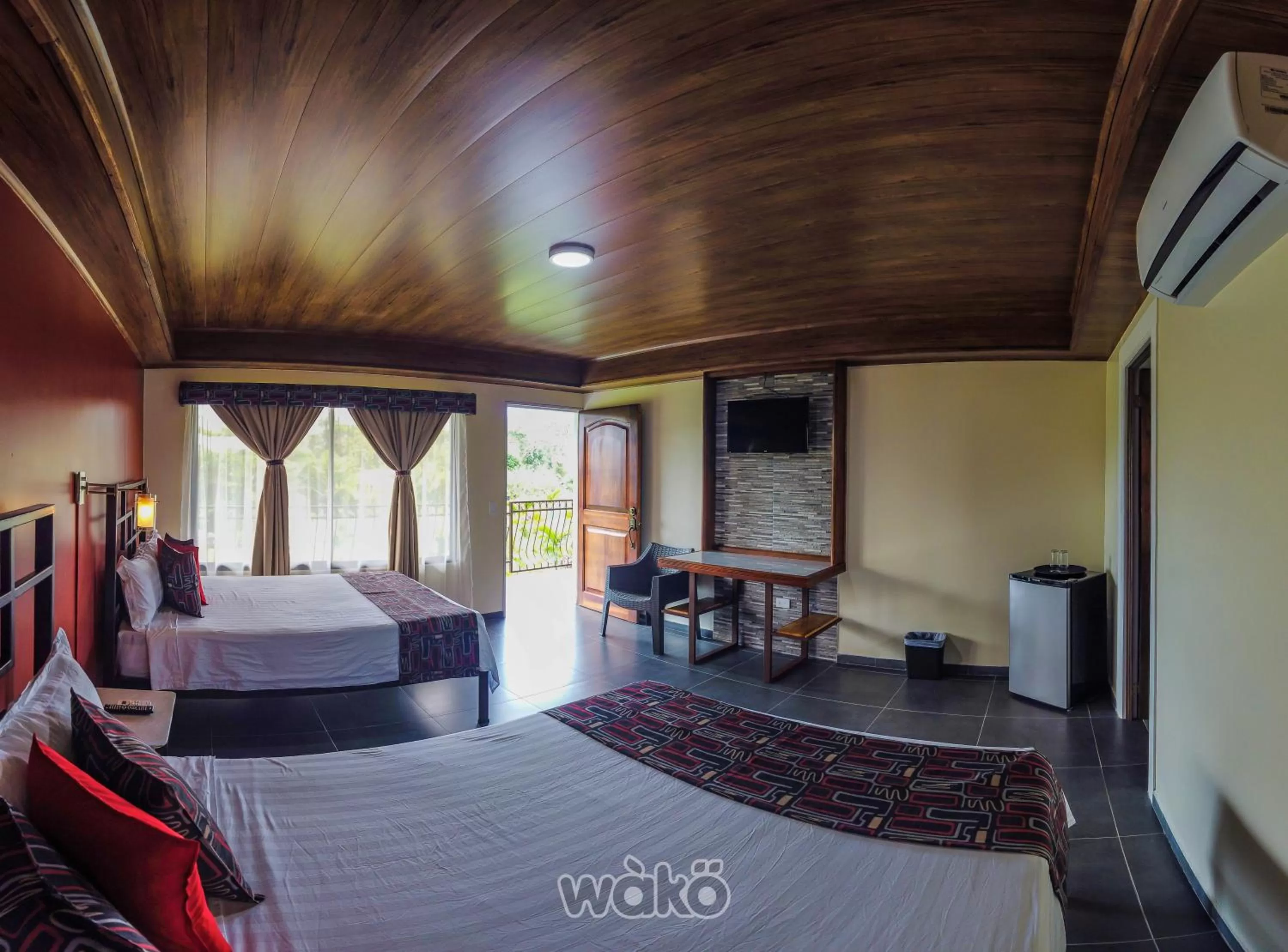 Photo of the whole room, Bed in Campos Arenal Hotel