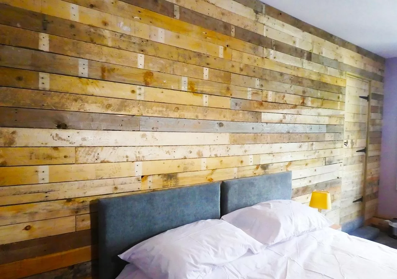 Bed in Mad O'Rourkes Pie Factory