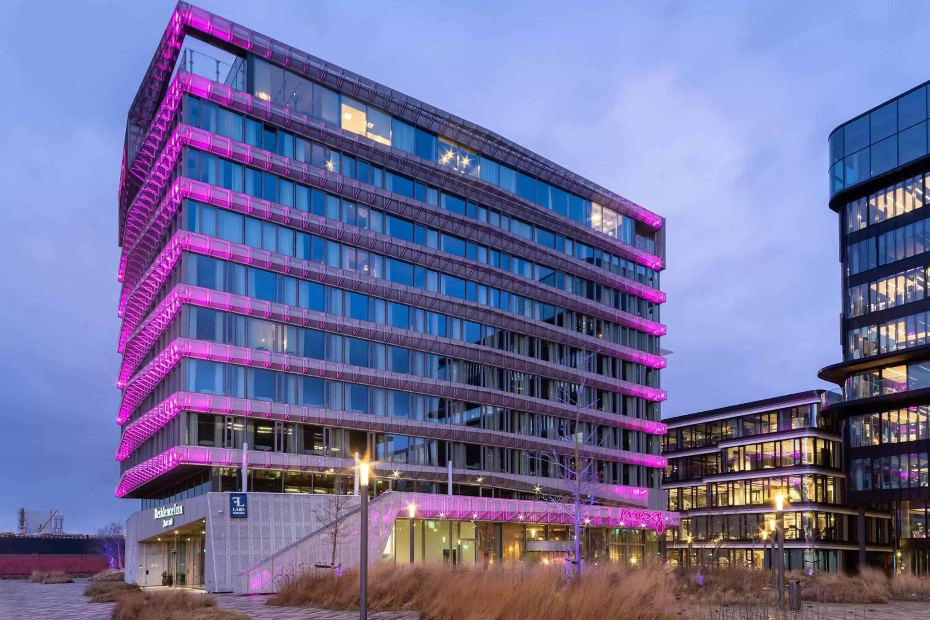 Moxy Amsterdam Houthavens Moxy Amsterdam Houthavens