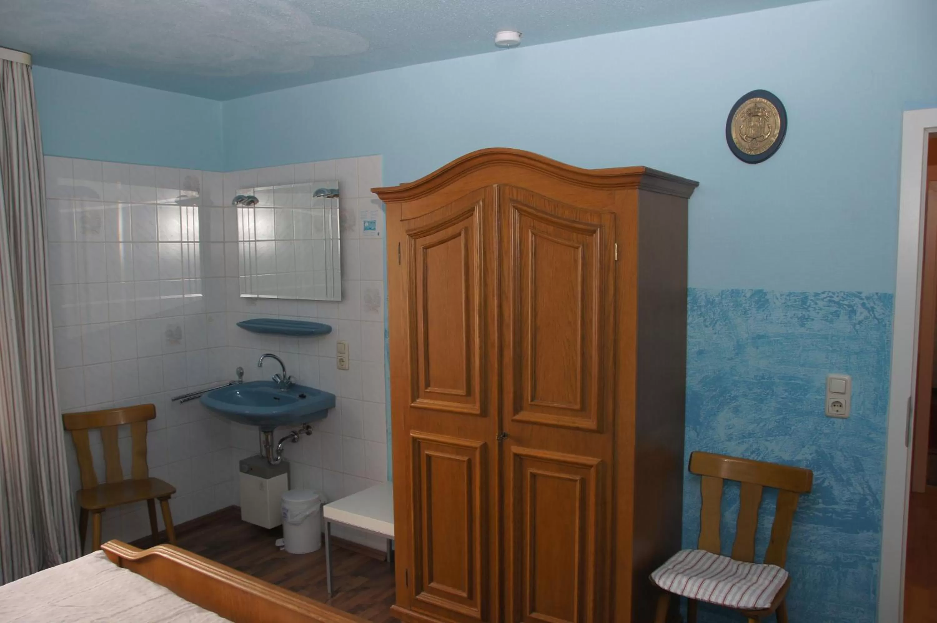 Photo of the whole room in Hotel Paseo