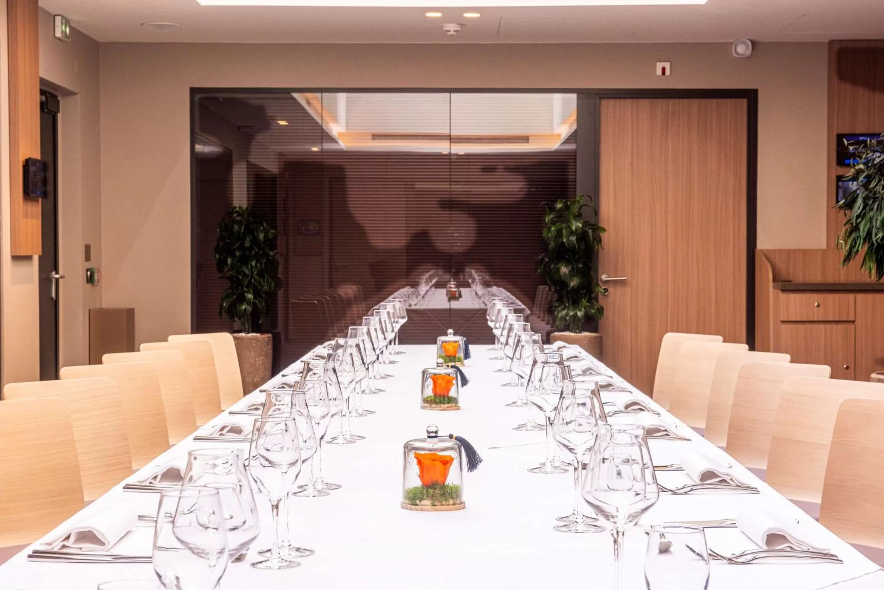 Meeting/conference room in Radisson Blu Hotel, Rouen Centre