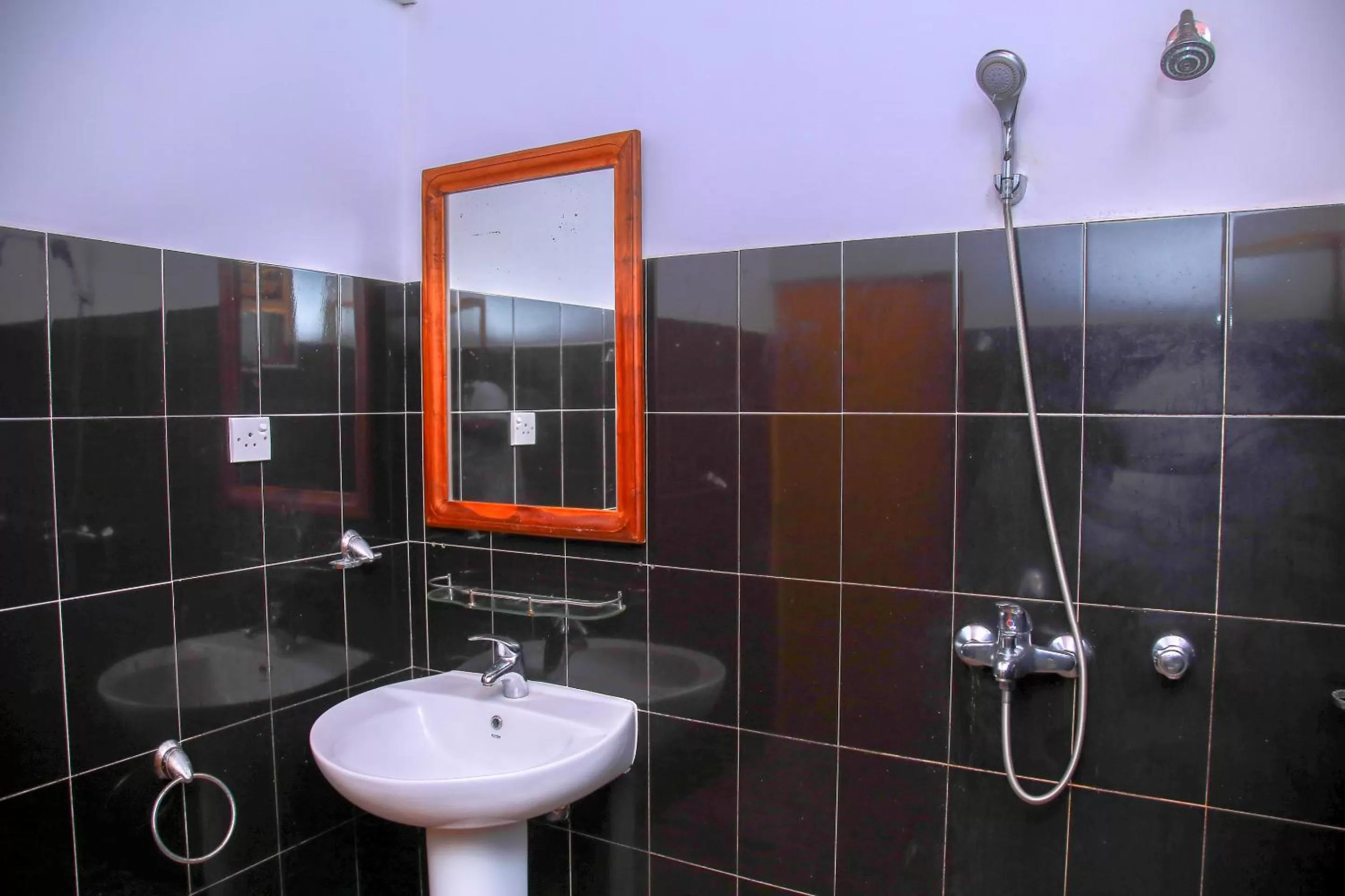 Bathroom in Surf Sea Breeze