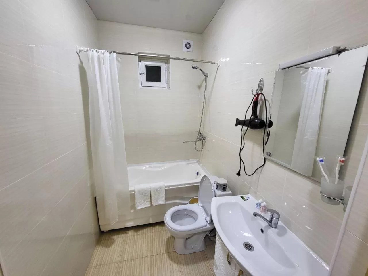 Bathroom in Ulli Oy Hotel & Terasse