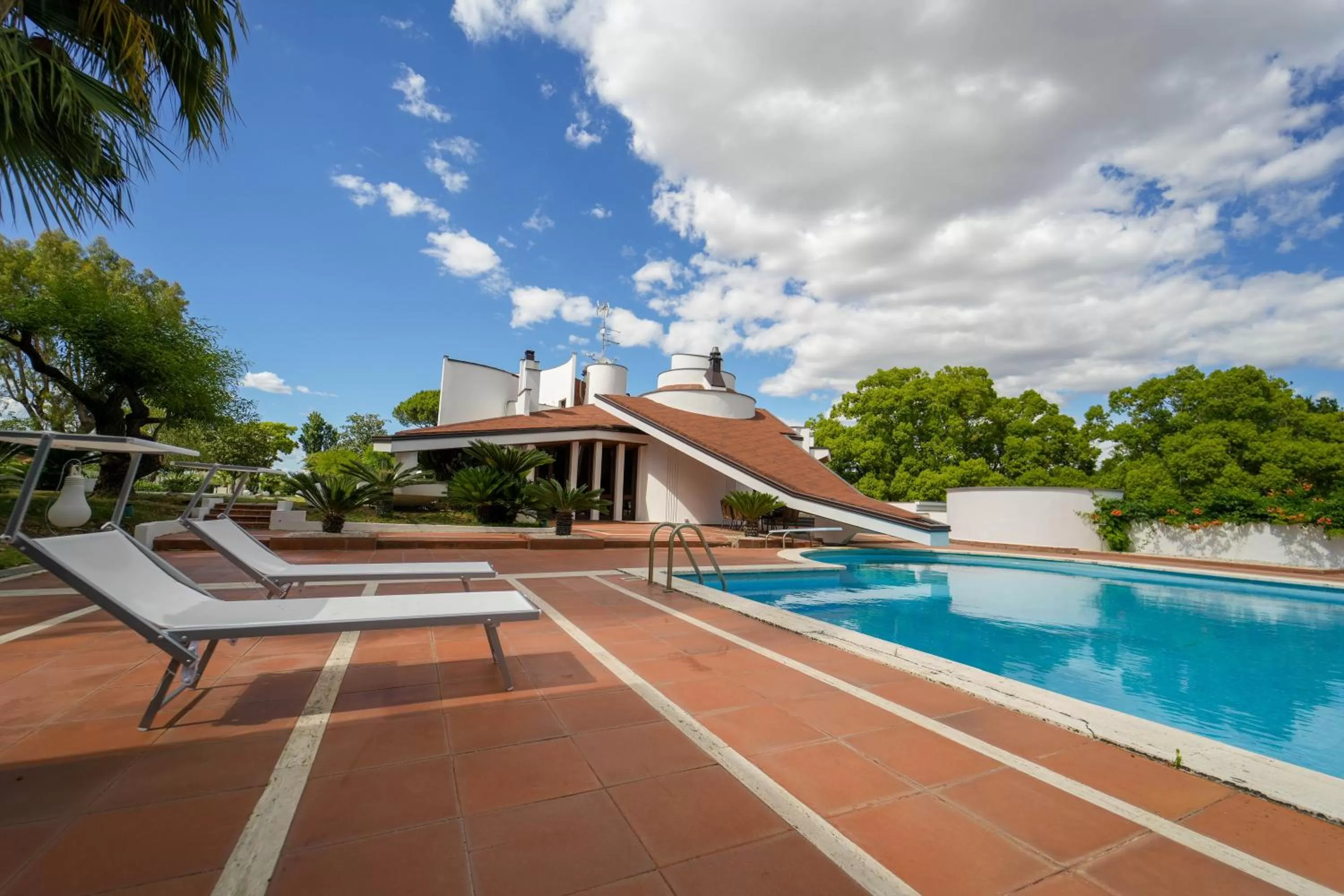 Swimming Pool in paradise suite