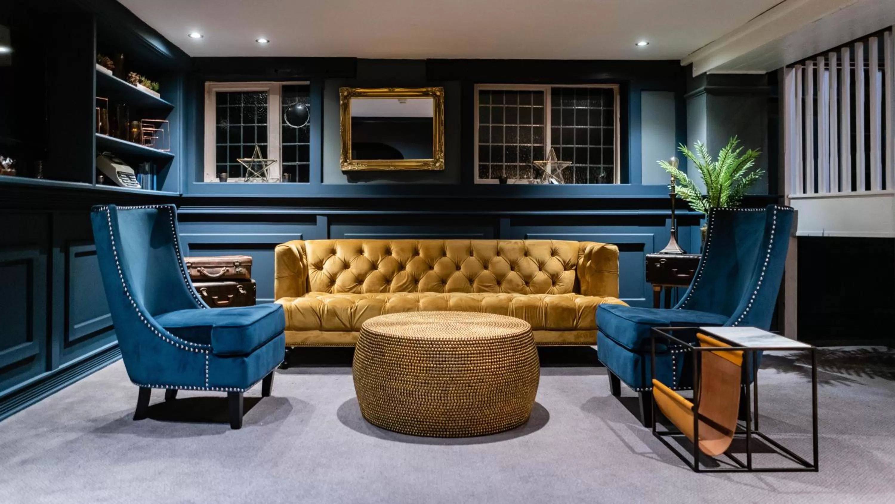 Lounge or bar in The Bridge