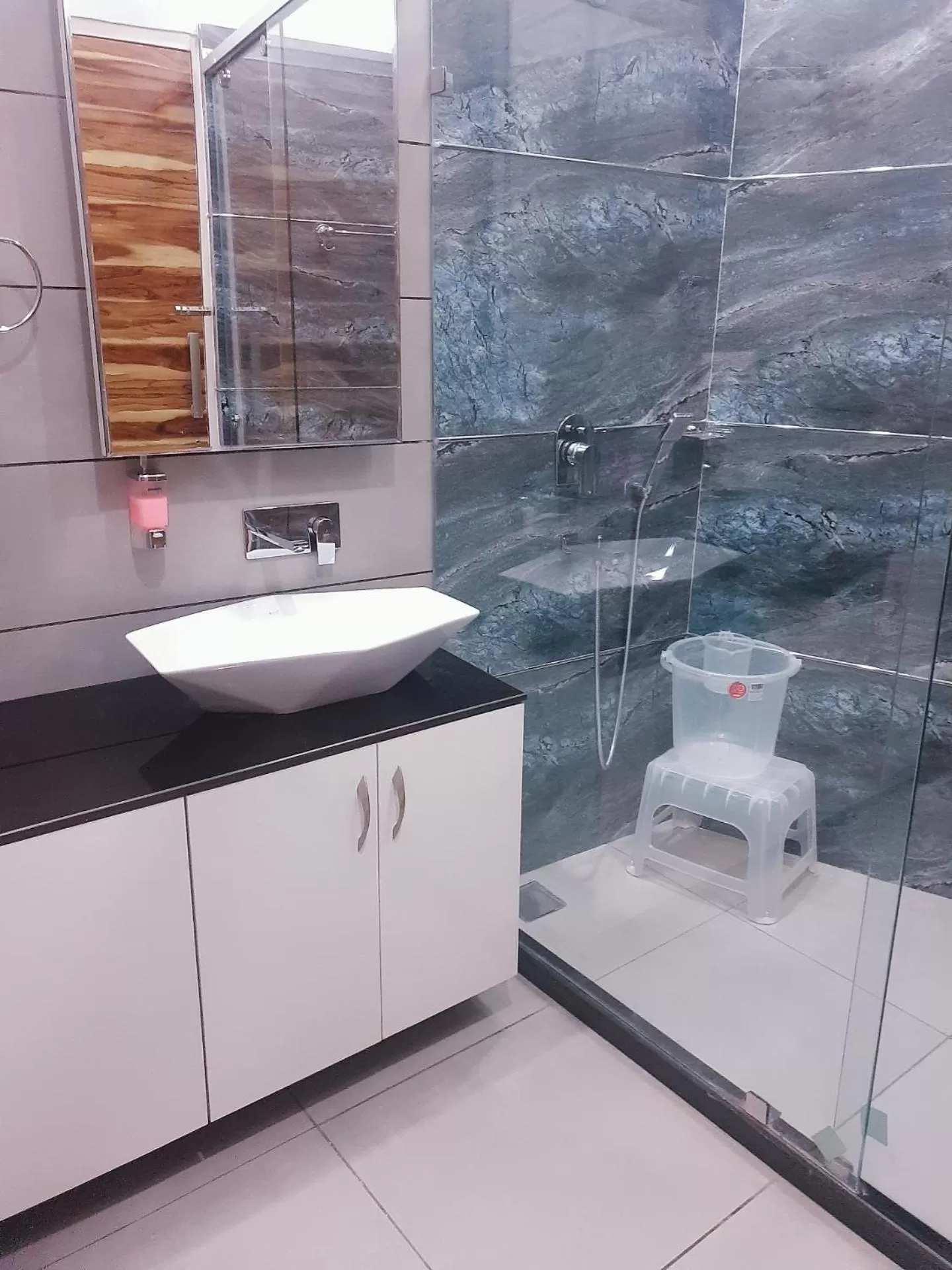 Bathroom in The Park View Hotel