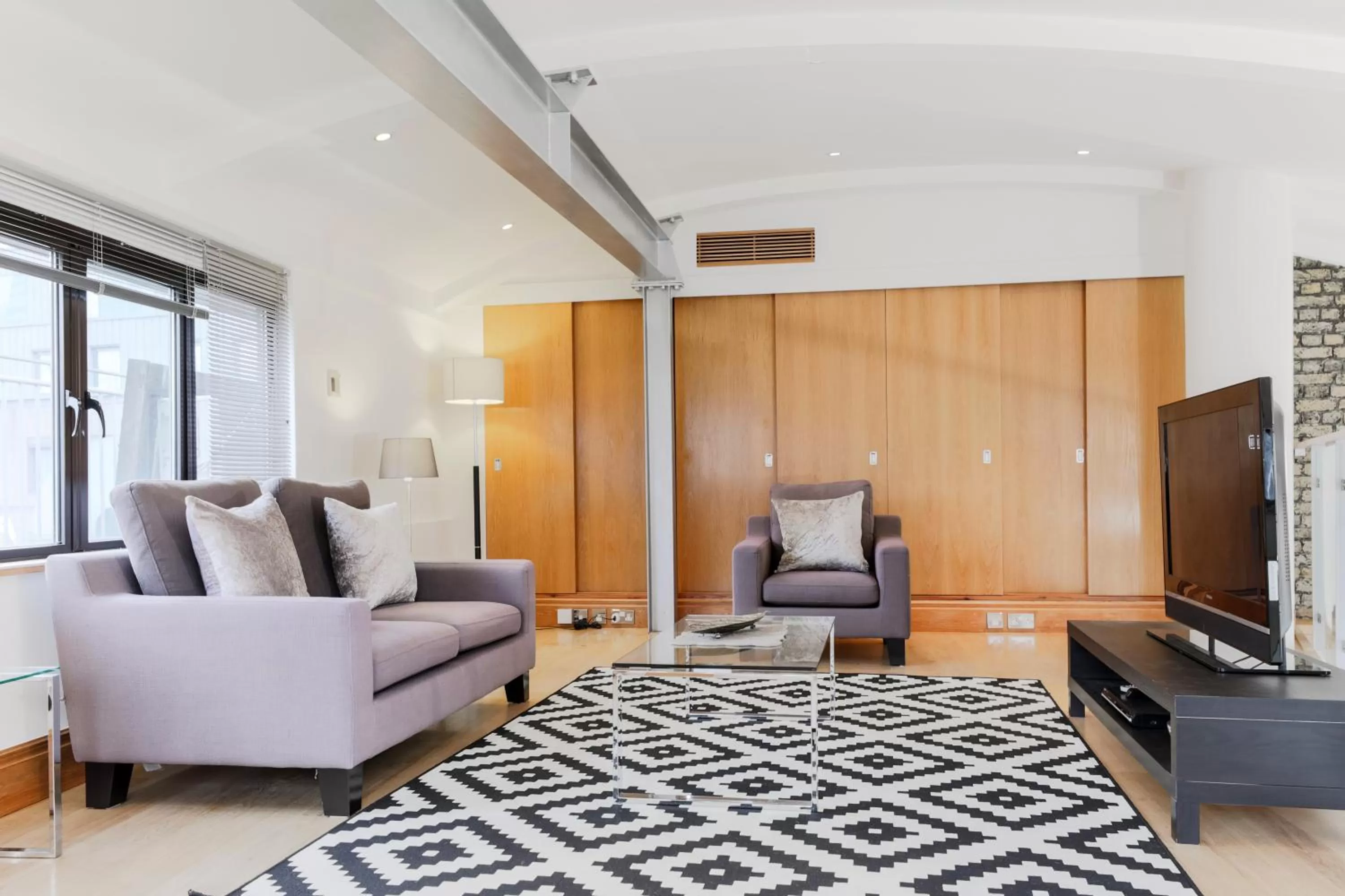 Communal lounge/ TV room, Seating Area in Monument Apartments