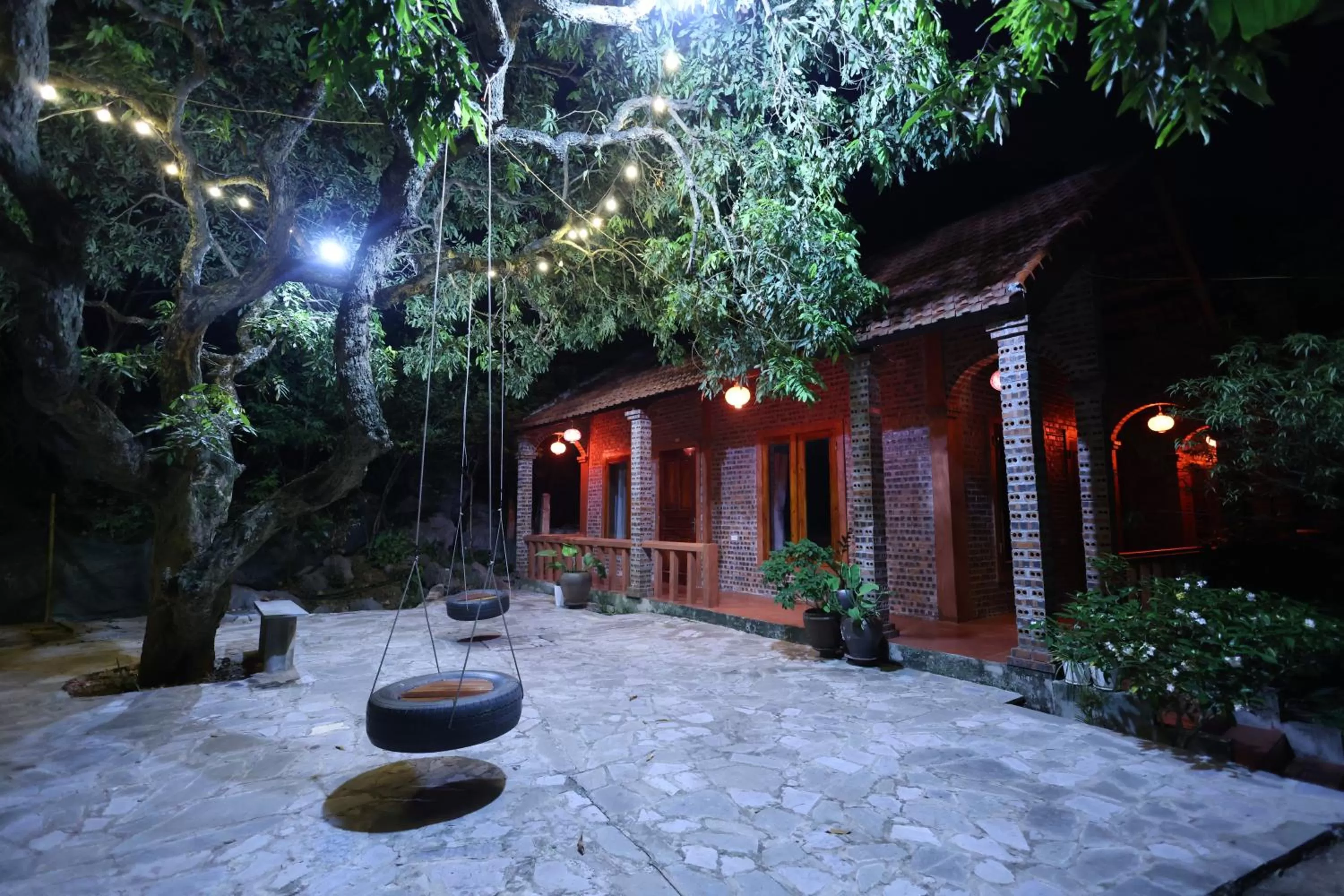 Property building in Phạm Gia Homestay Ecogarden