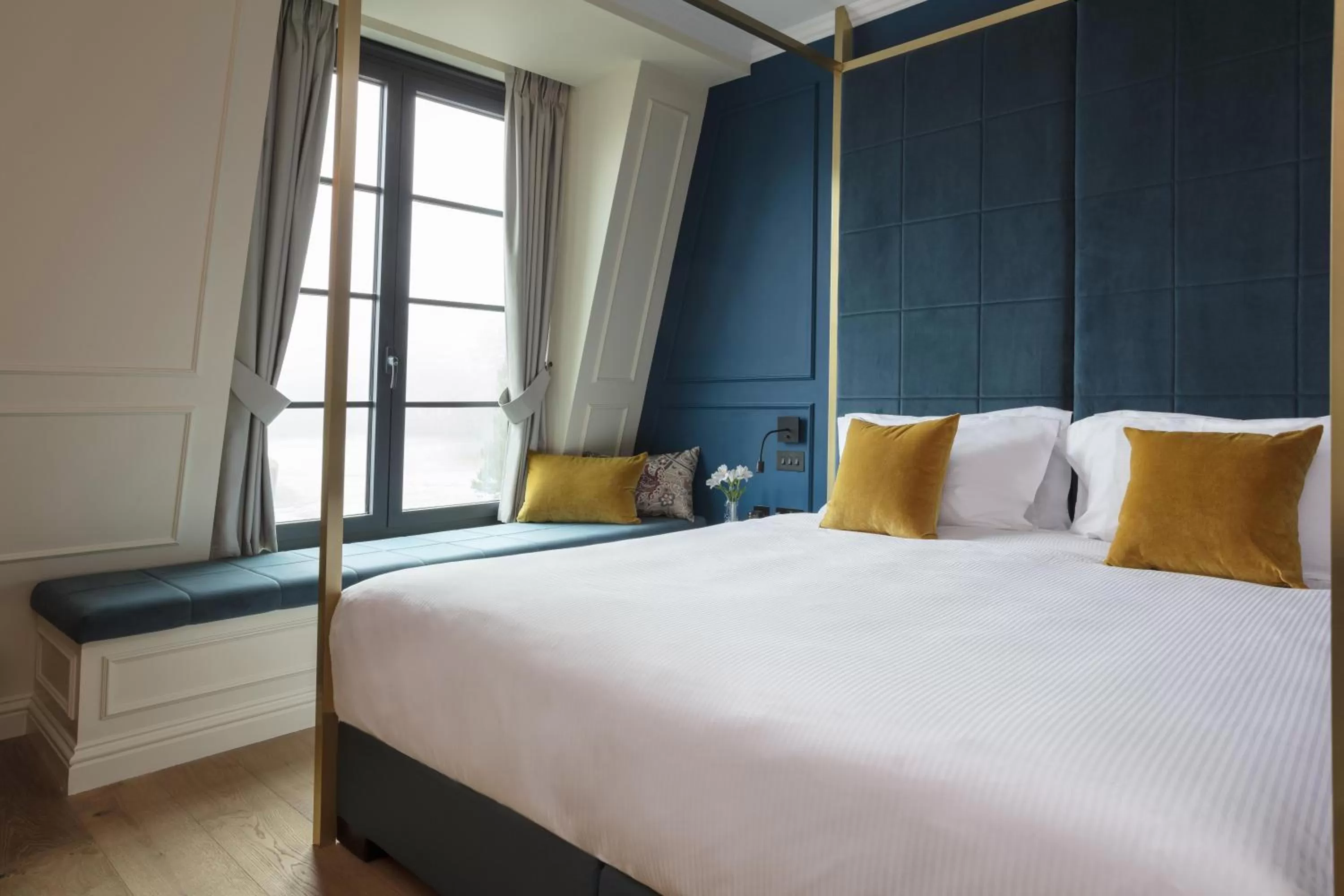 Bed in SCHLOSS Roxburghe, part of Destination by Hyatt