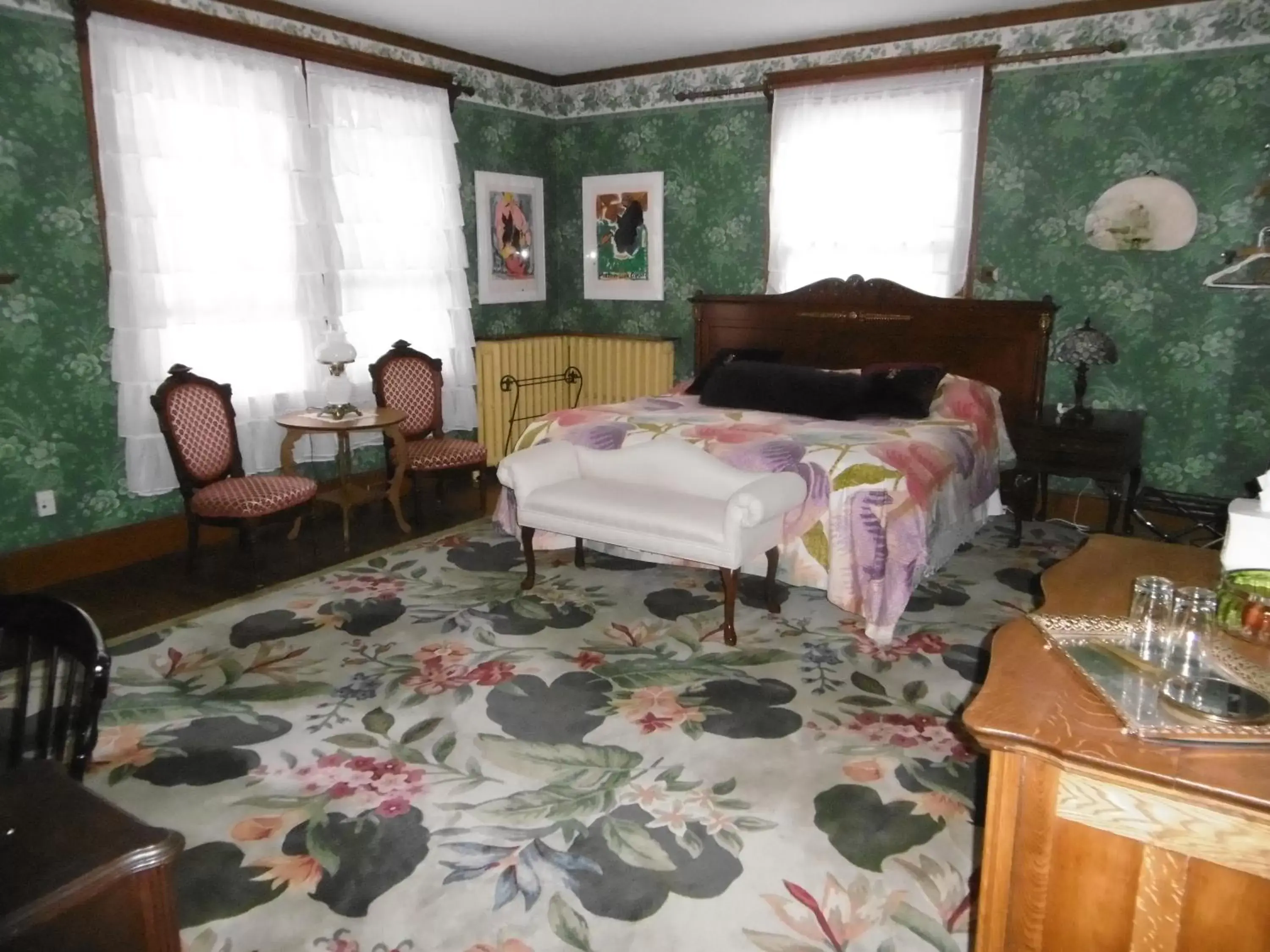 Superior Suite/ Florence Suite in Munroe Inn Boutique Hotel Superior Suite/ Florence Suite in Munroe Inn Boutique Hotel