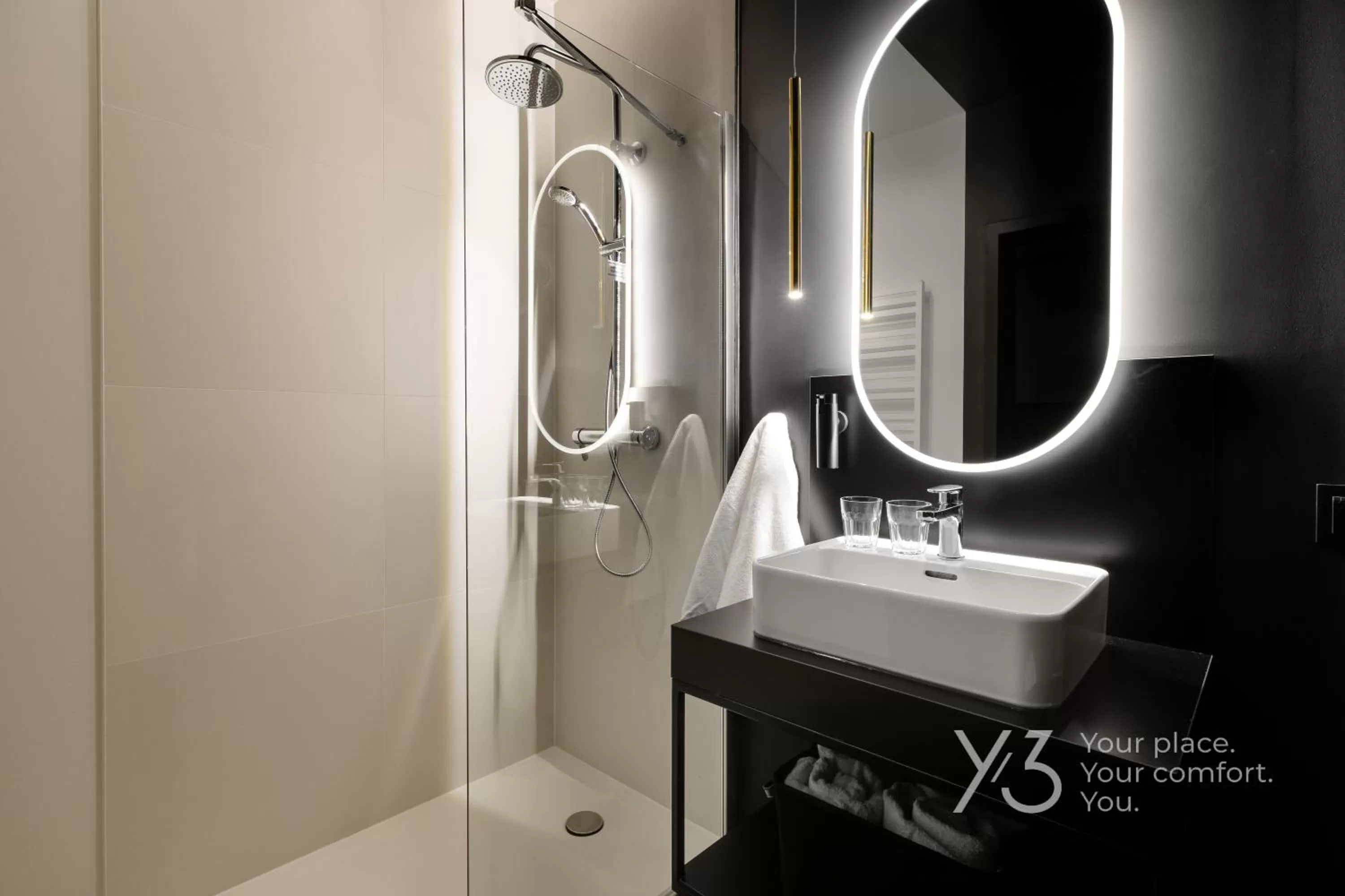 Bathroom in Saint Martin by Y3 Hotels, Old Town with Wellness