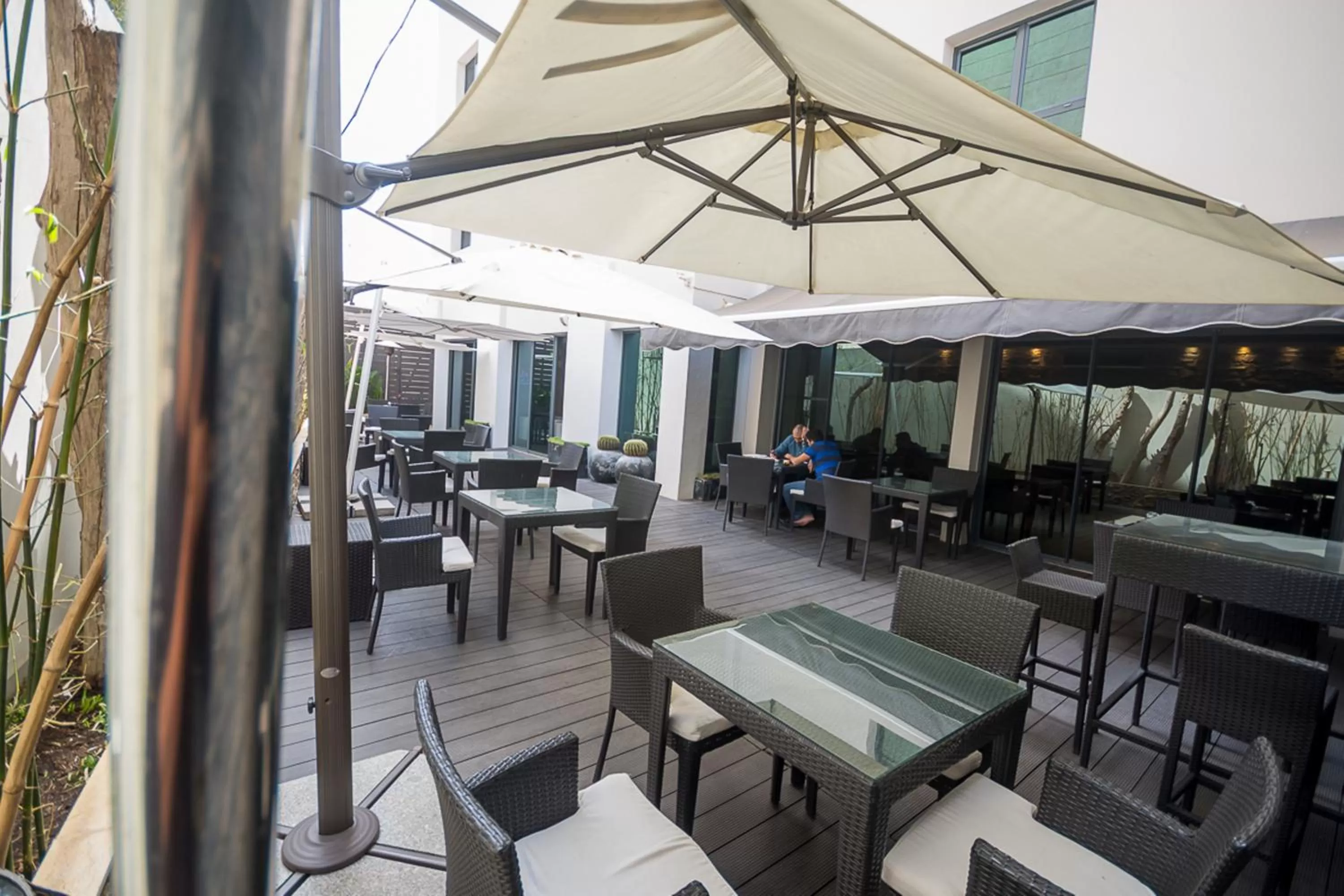 Restaurant/places to eat in Rysara Hotel