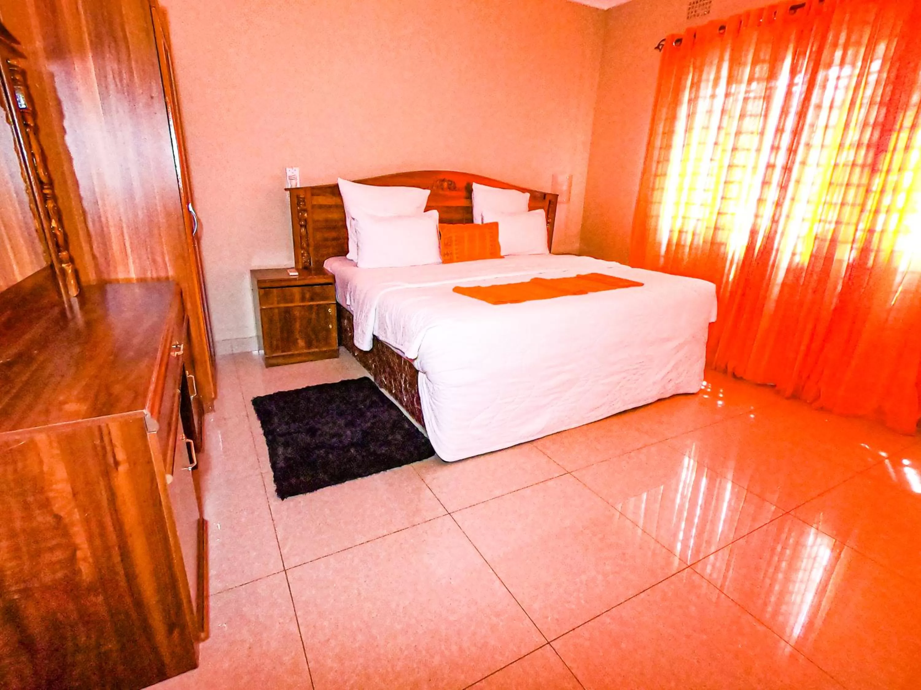 Bed in Golden Days Lodge