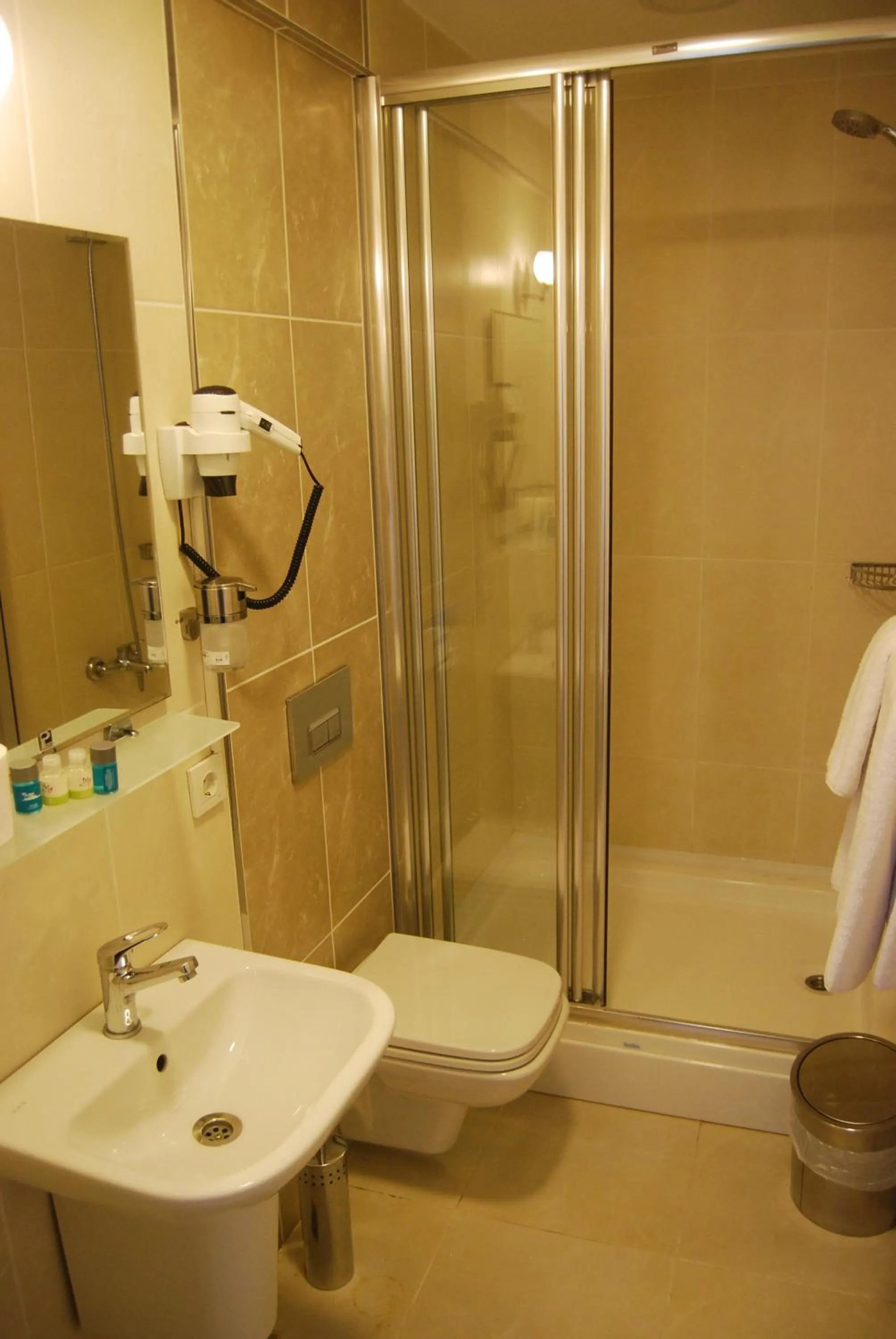 Bathroom in The Print House Hotel